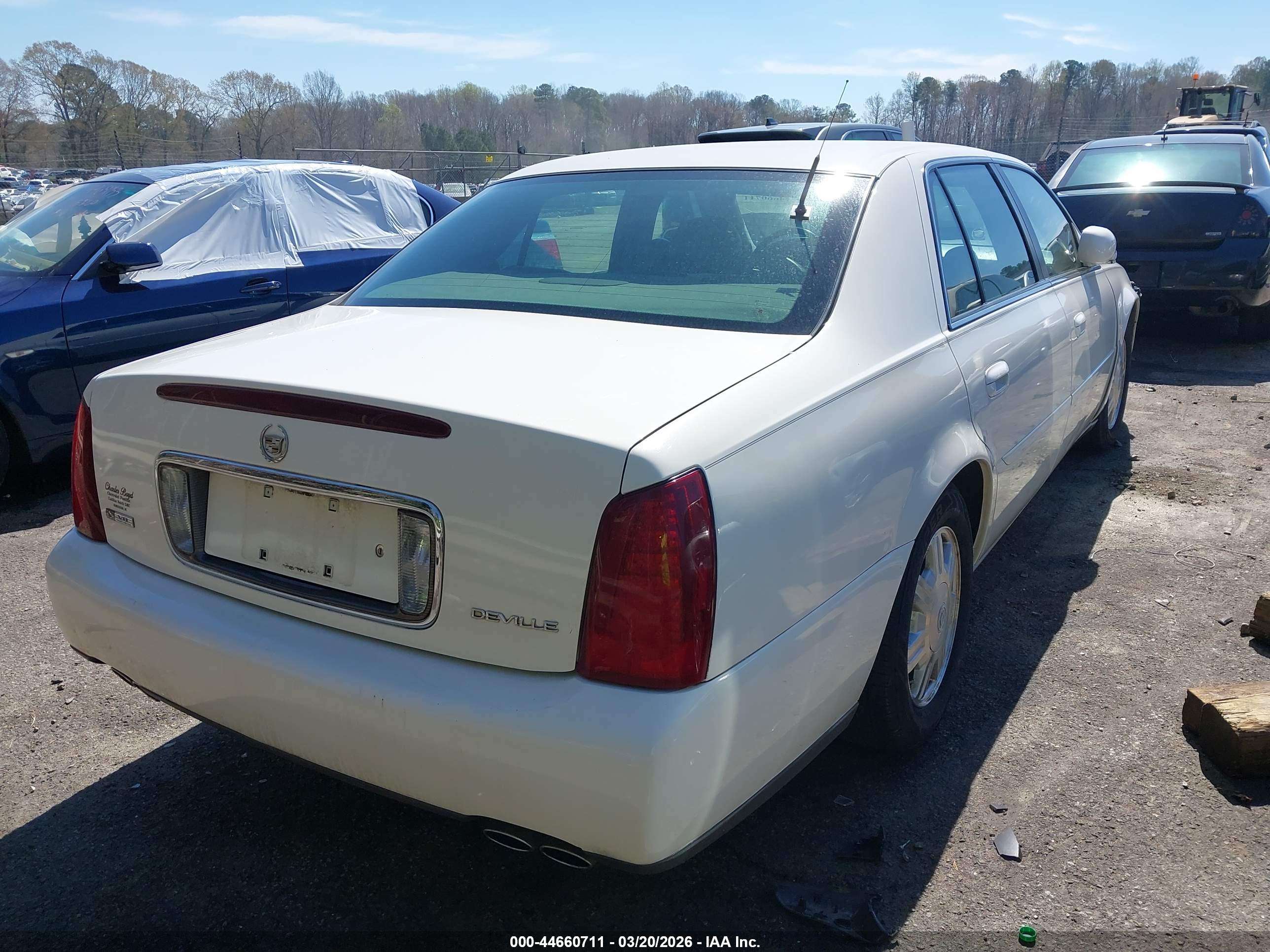 CADILLAC DEVILLE image 4
