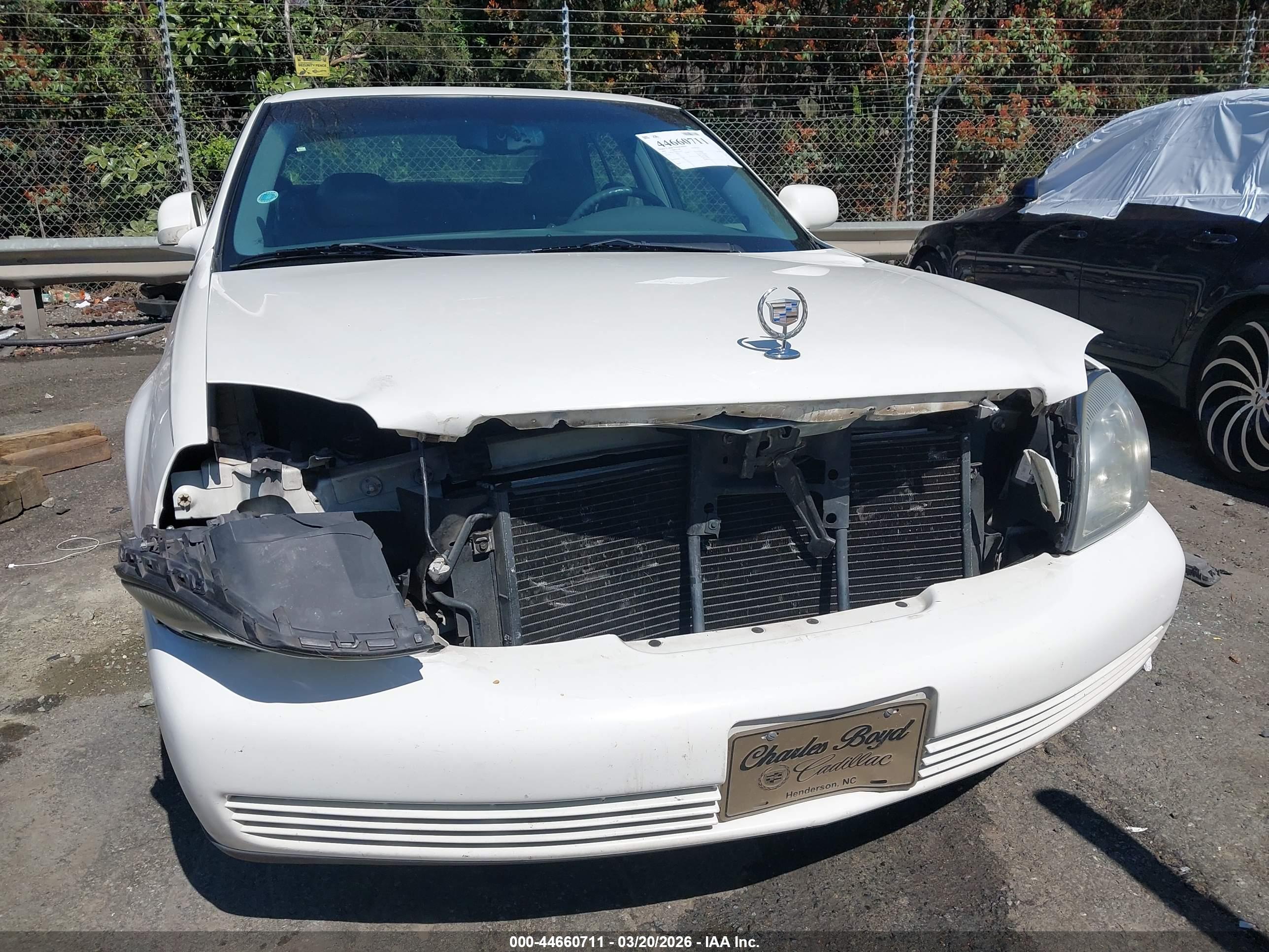 CADILLAC DEVILLE image 6