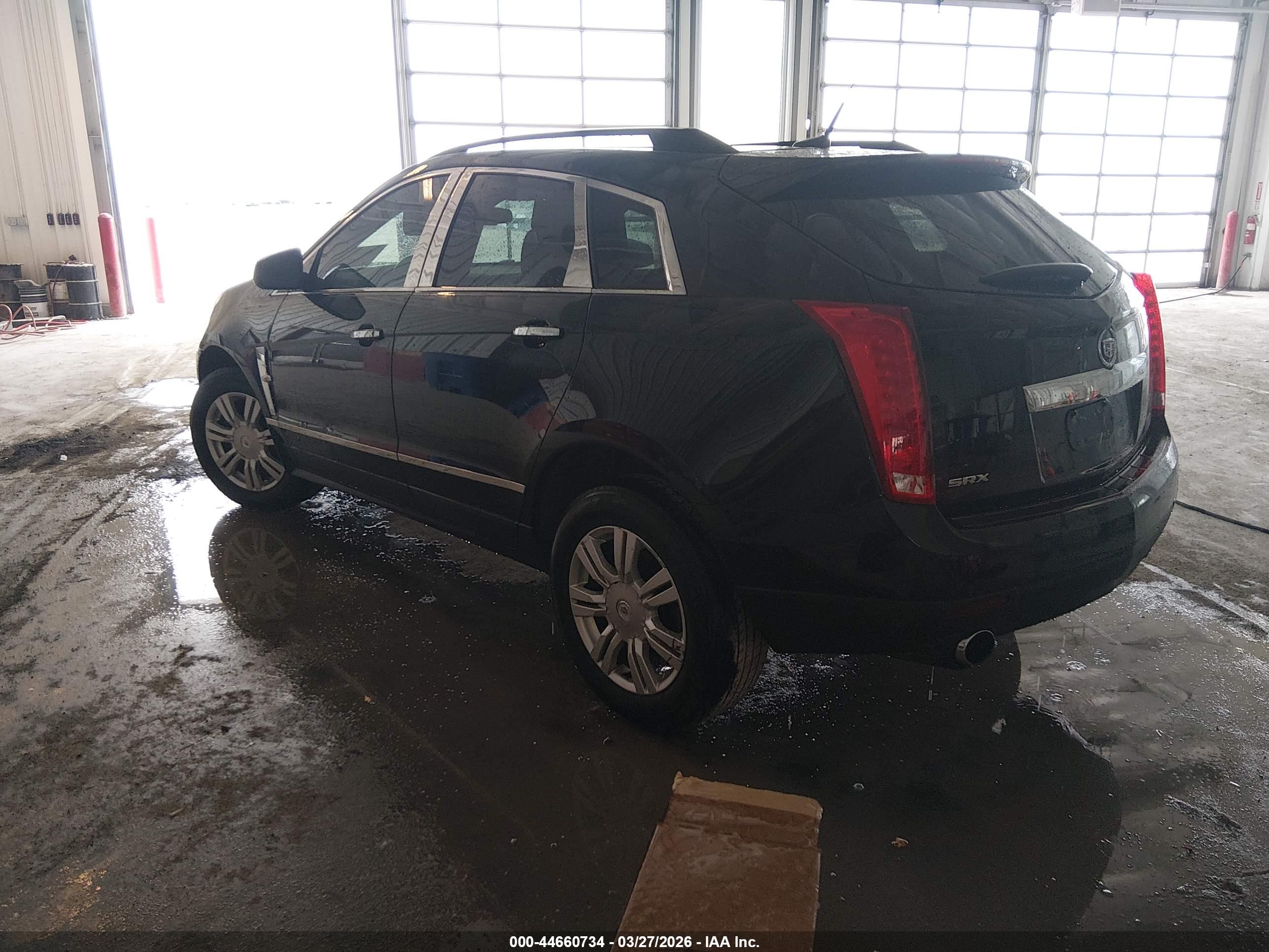 CADILLAC SRX image 3