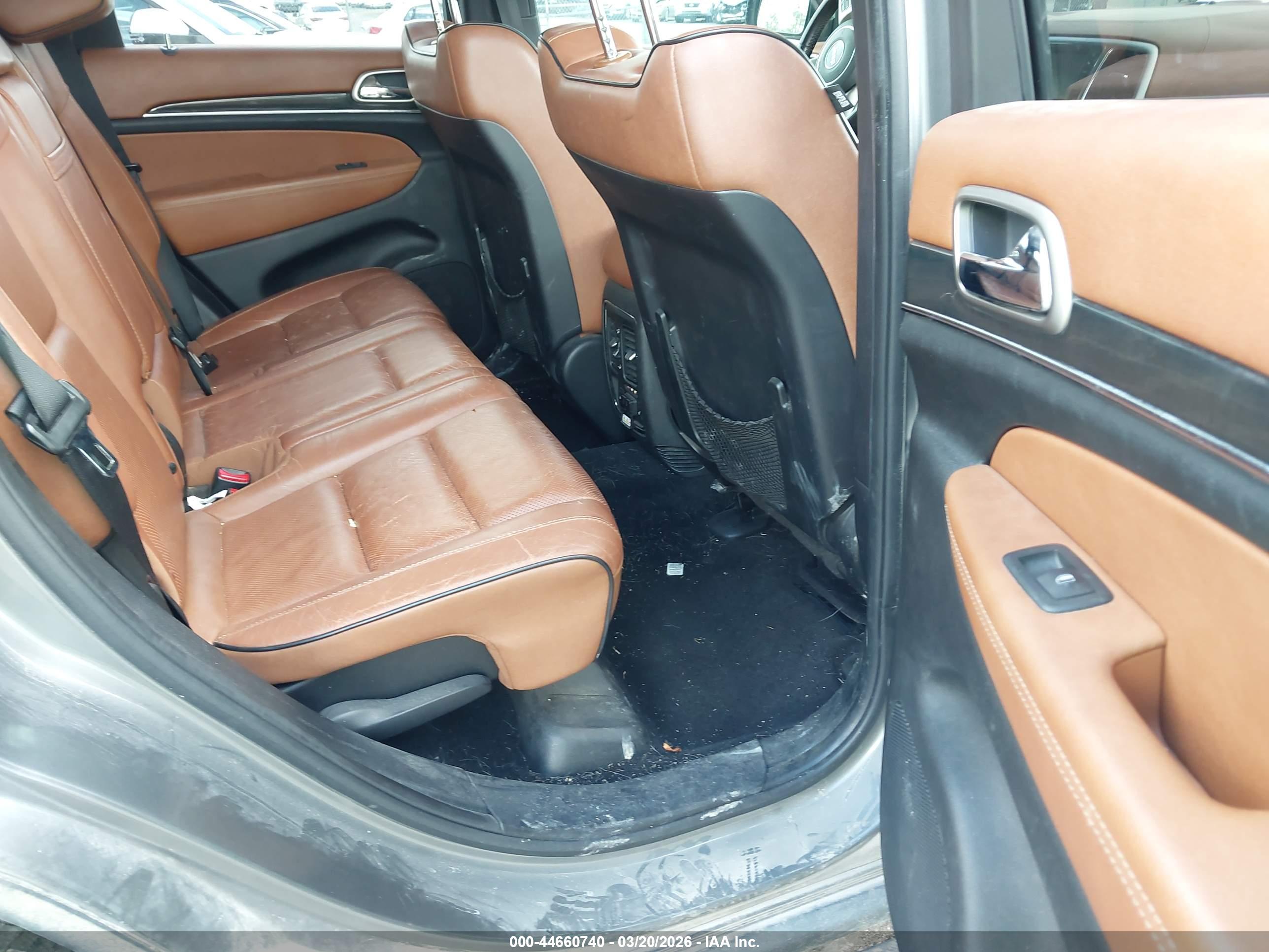 JEEP GRAND image 8