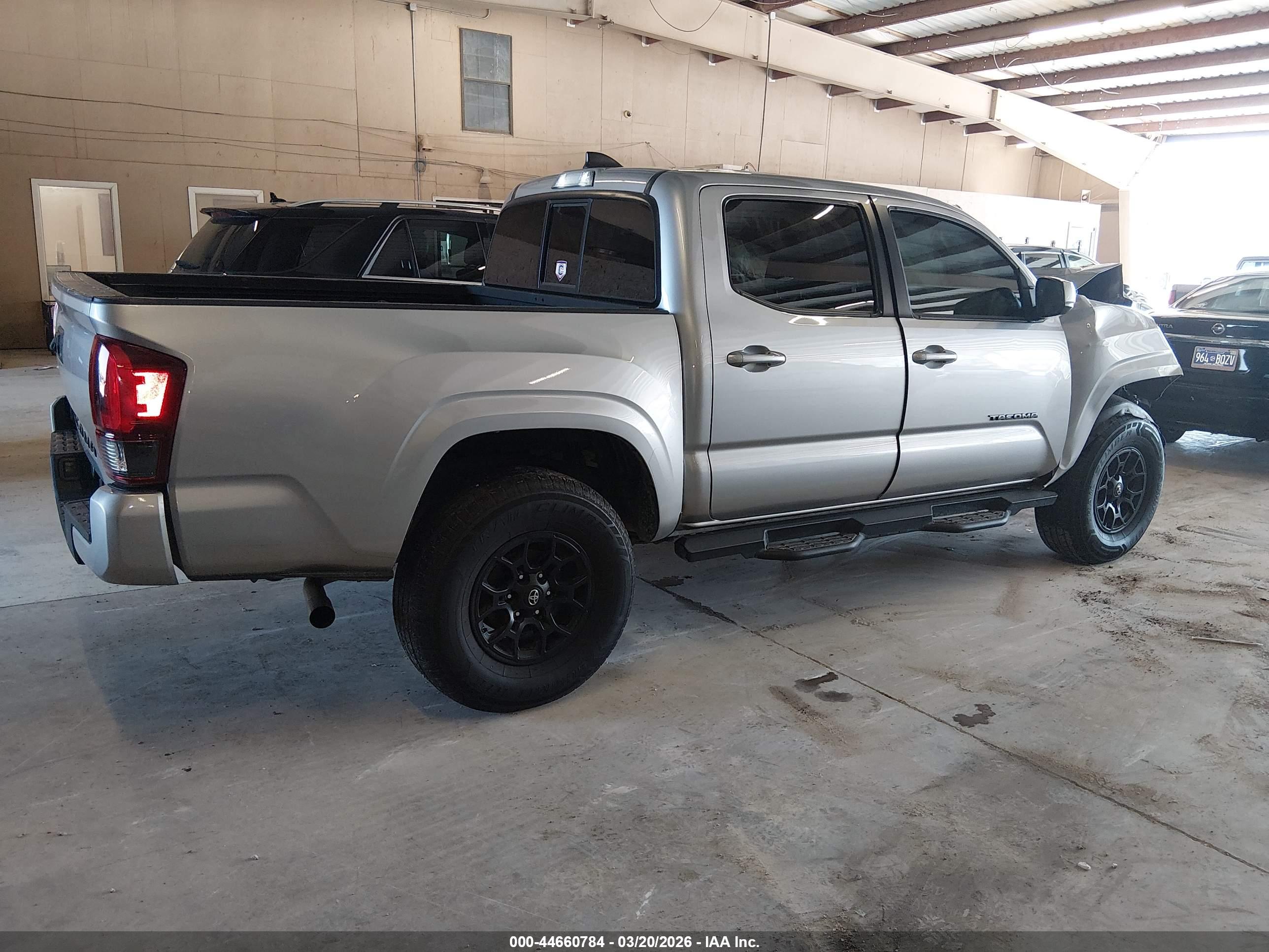 TOYOTA TACOMA image 4