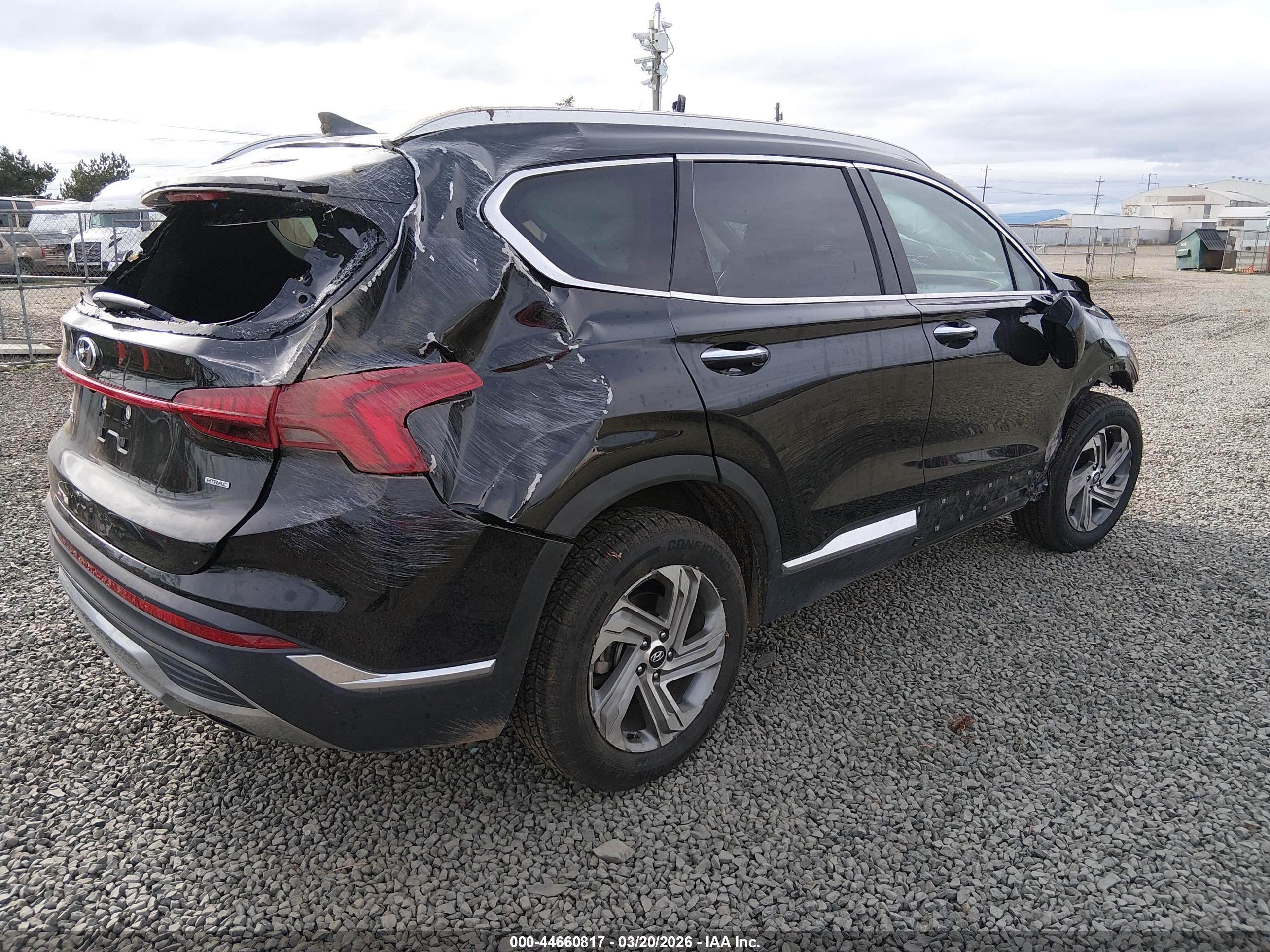 HYUNDAI SANTA image 4