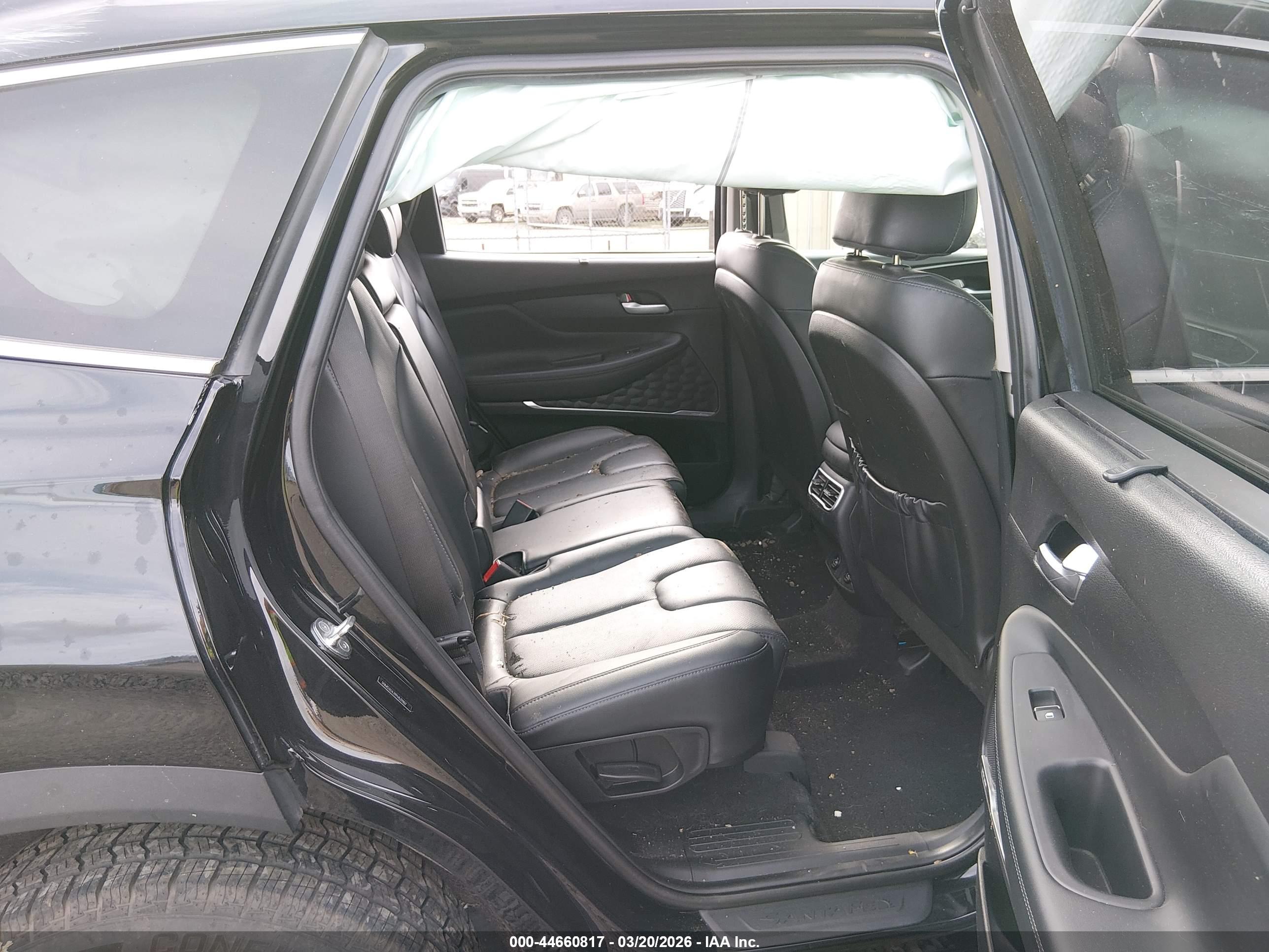 HYUNDAI SANTA image 8