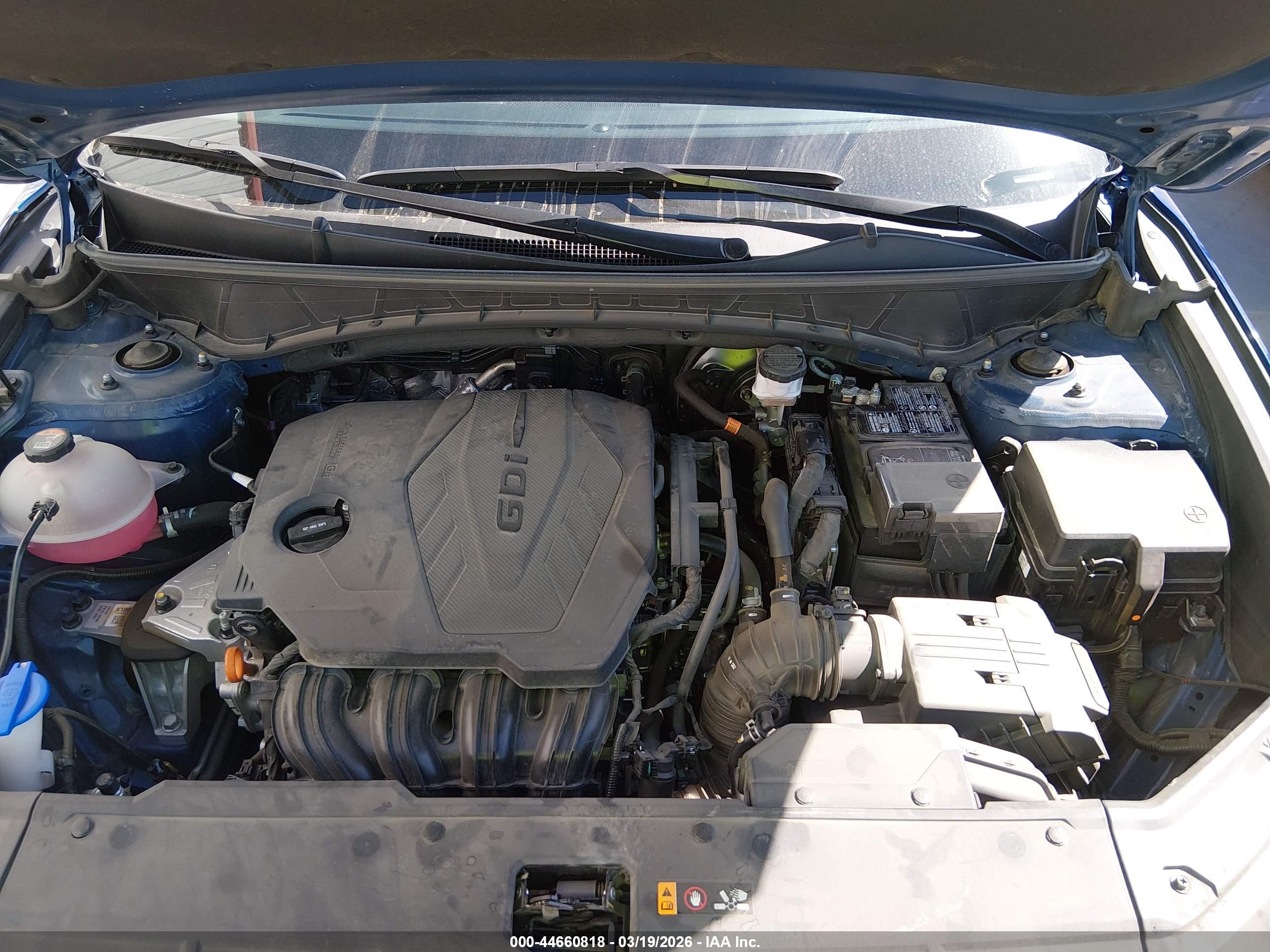 HYUNDAI TUCSON image 10