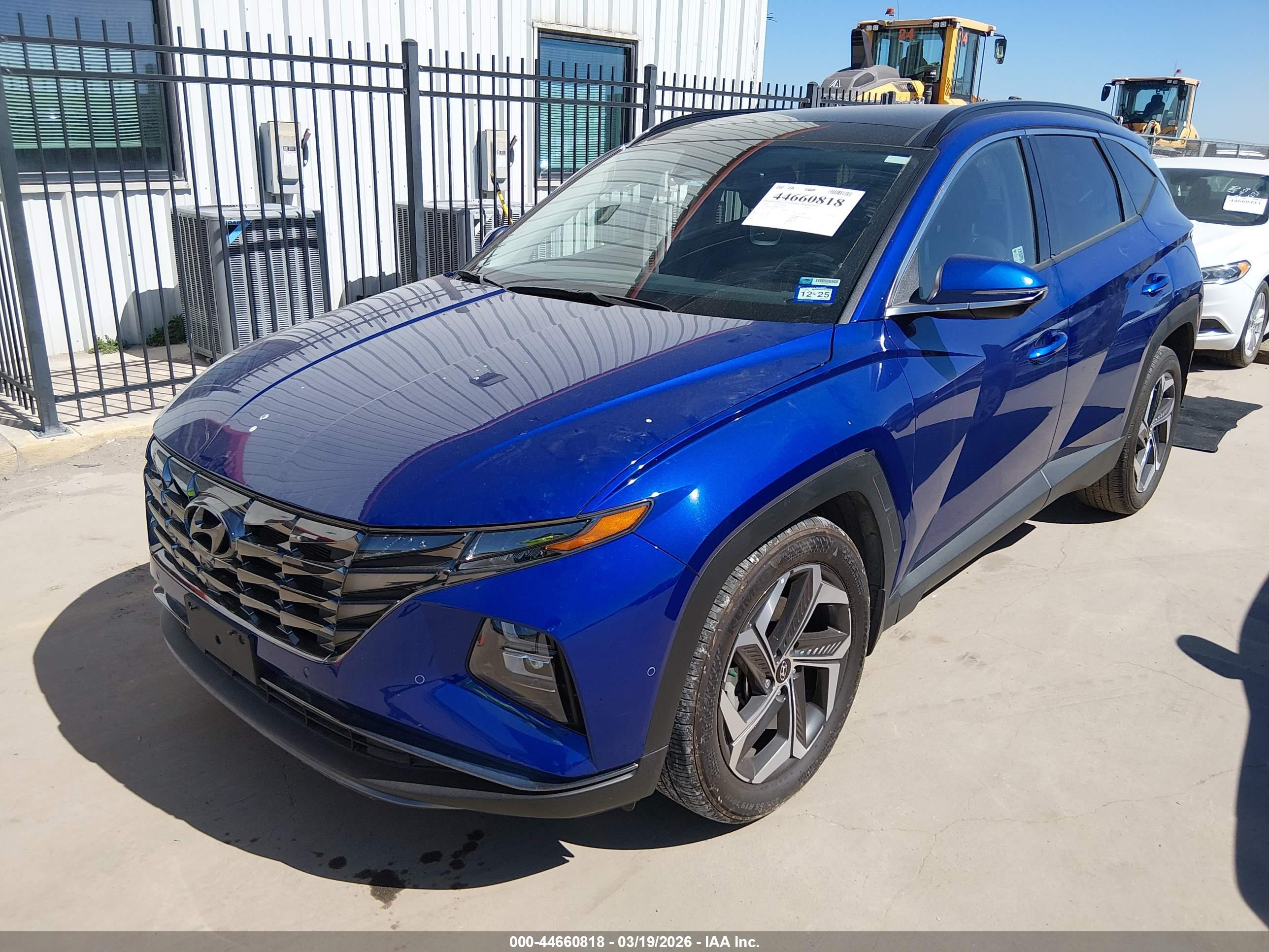 HYUNDAI TUCSON image 2