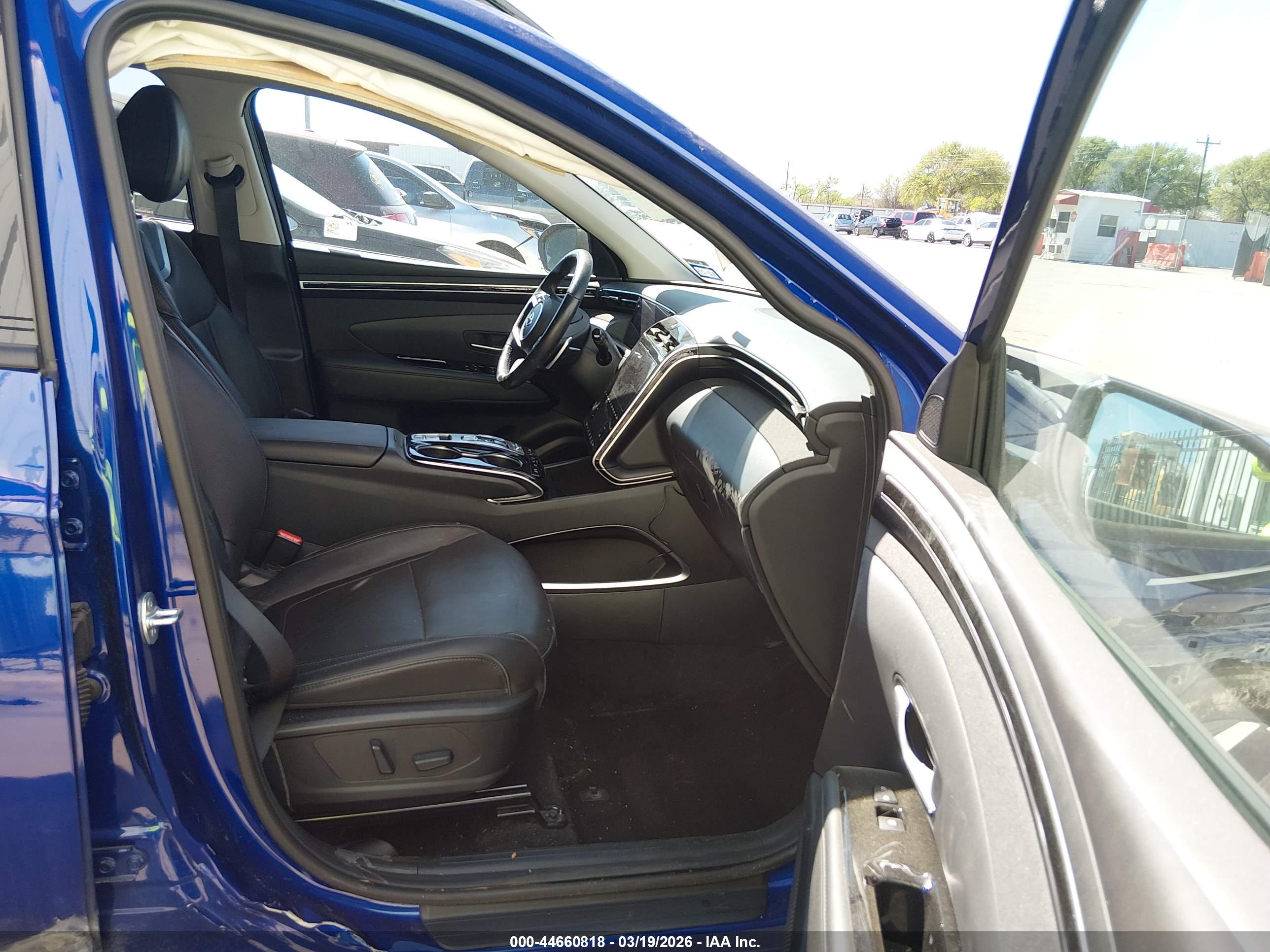 HYUNDAI TUCSON image 5