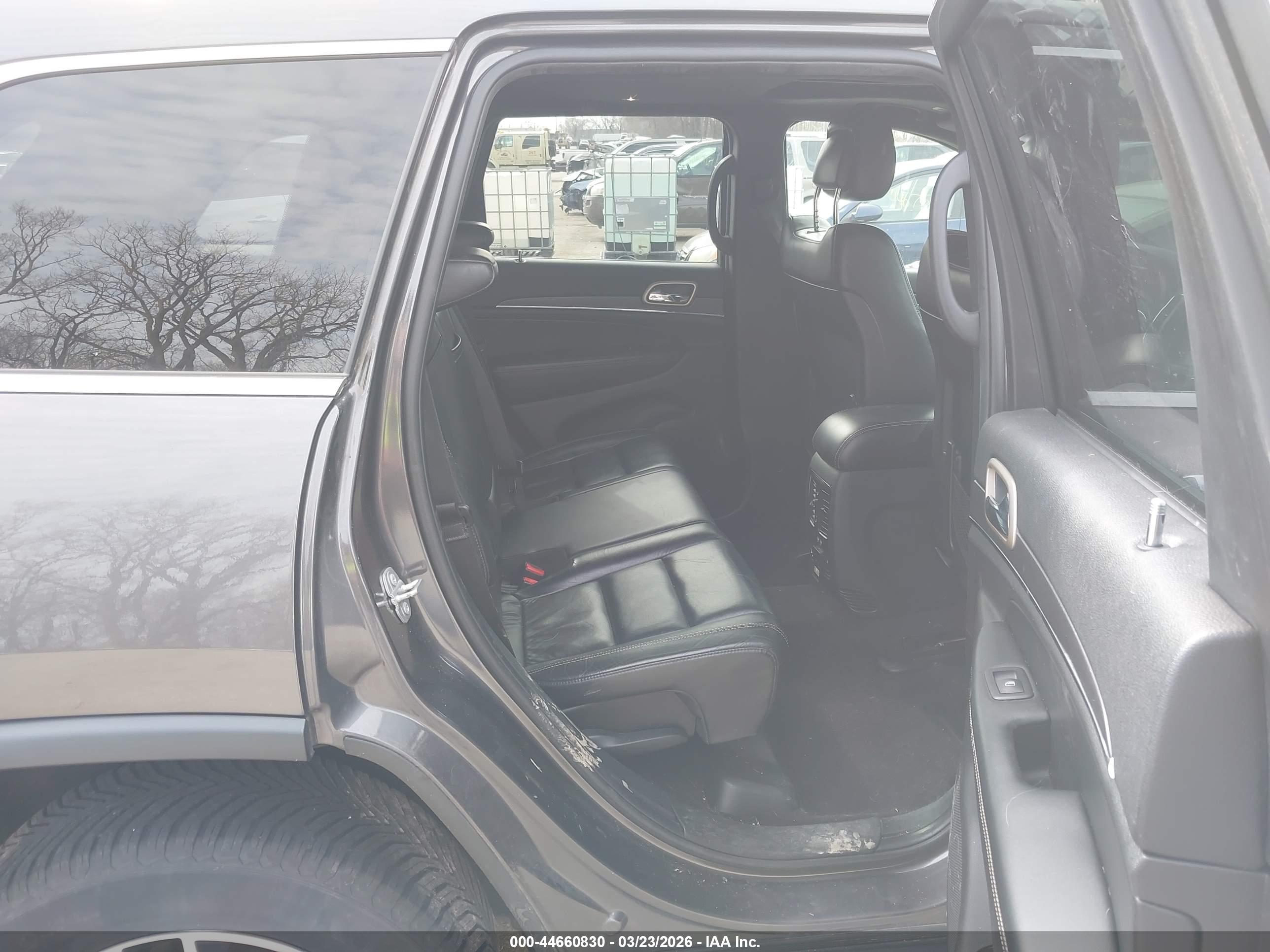 JEEP GRAND image 8