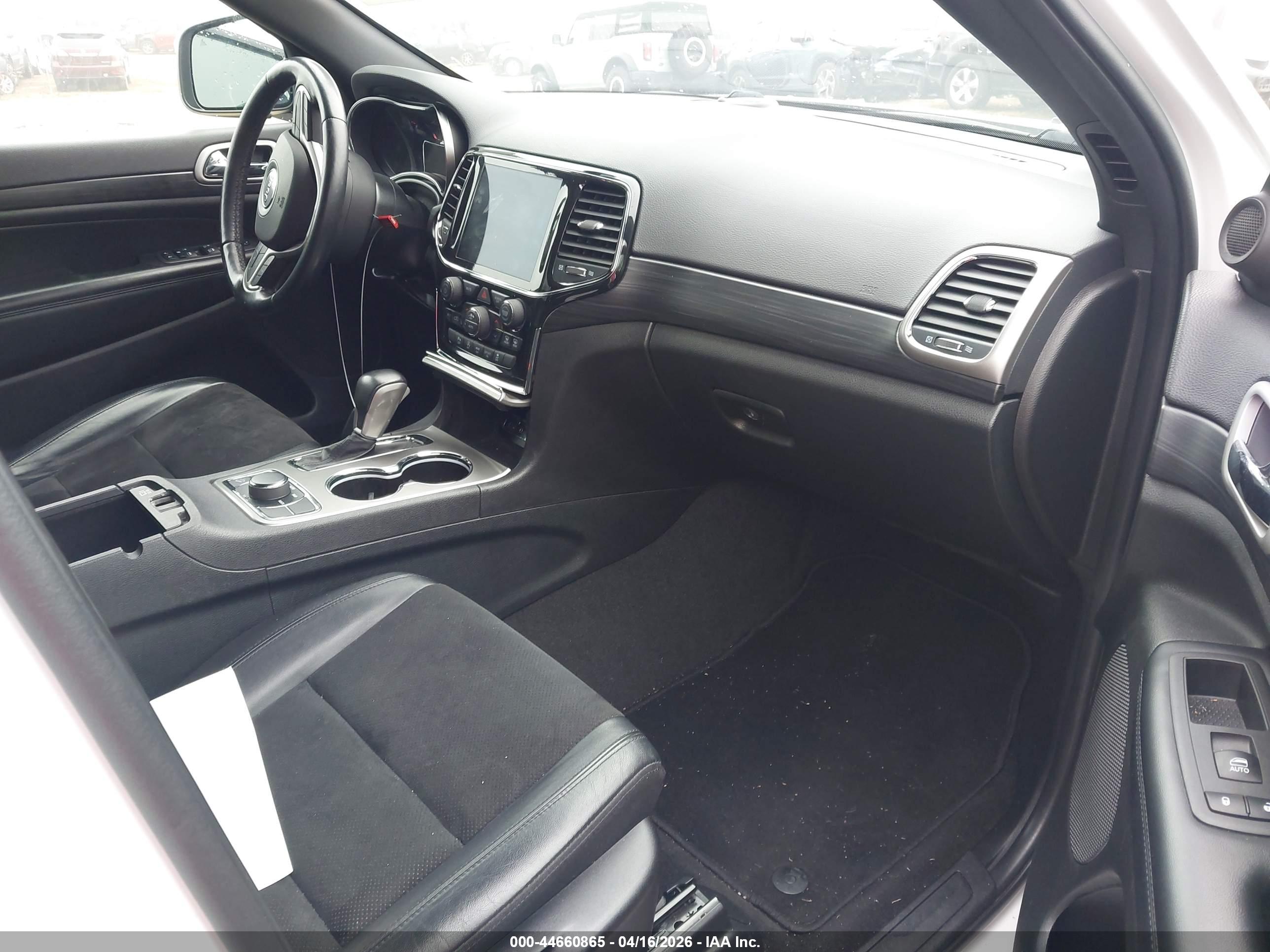 JEEP GRAND image 5