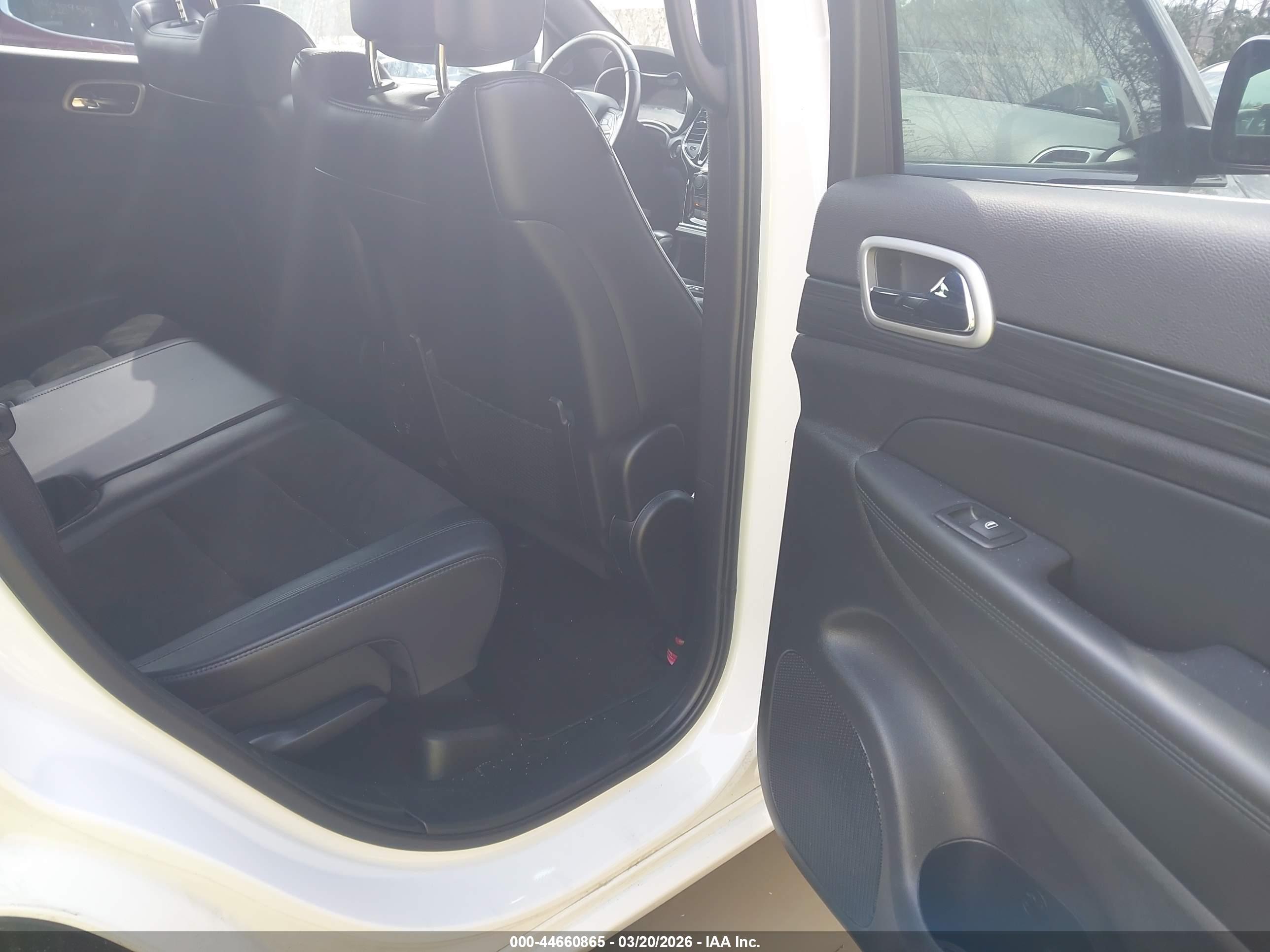 JEEP GRAND image 8