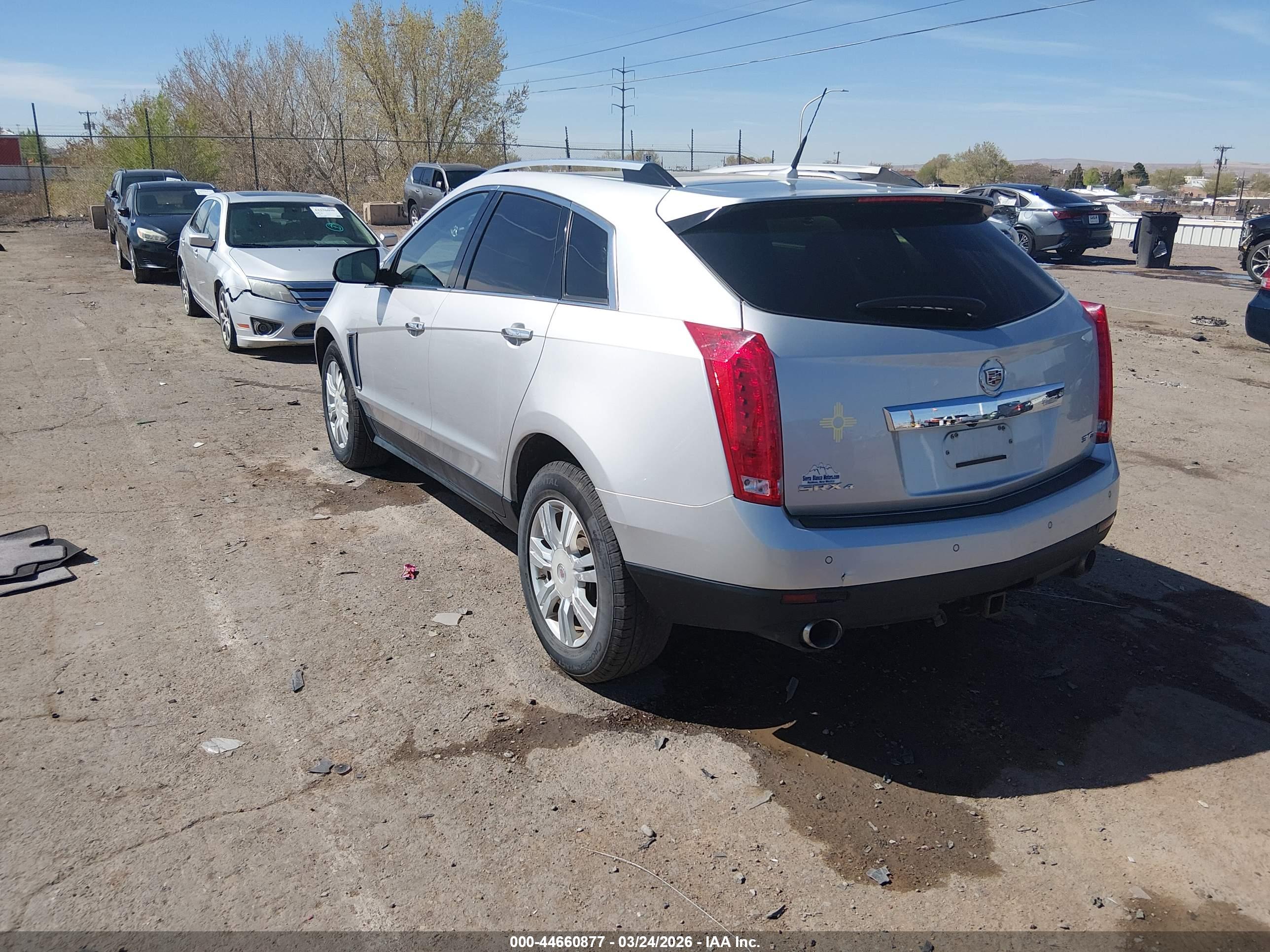 CADILLAC SRX image 3