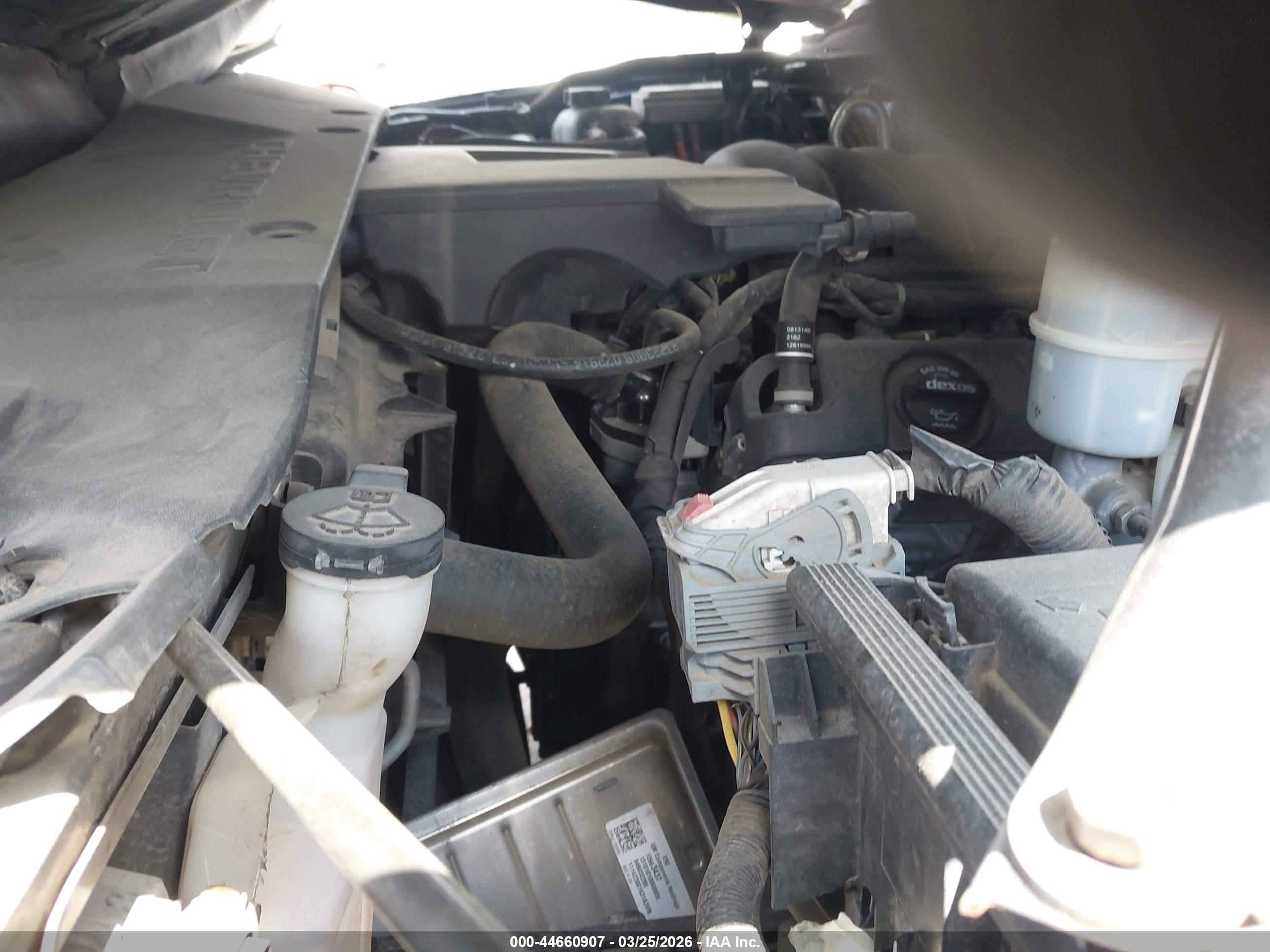 CHEVROLET TAHOE image 10