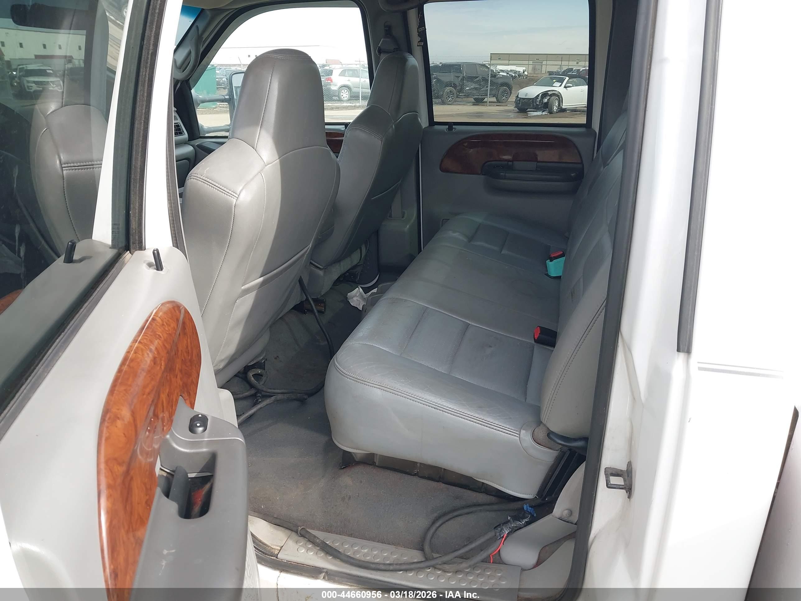 FORD F-350 image 8
