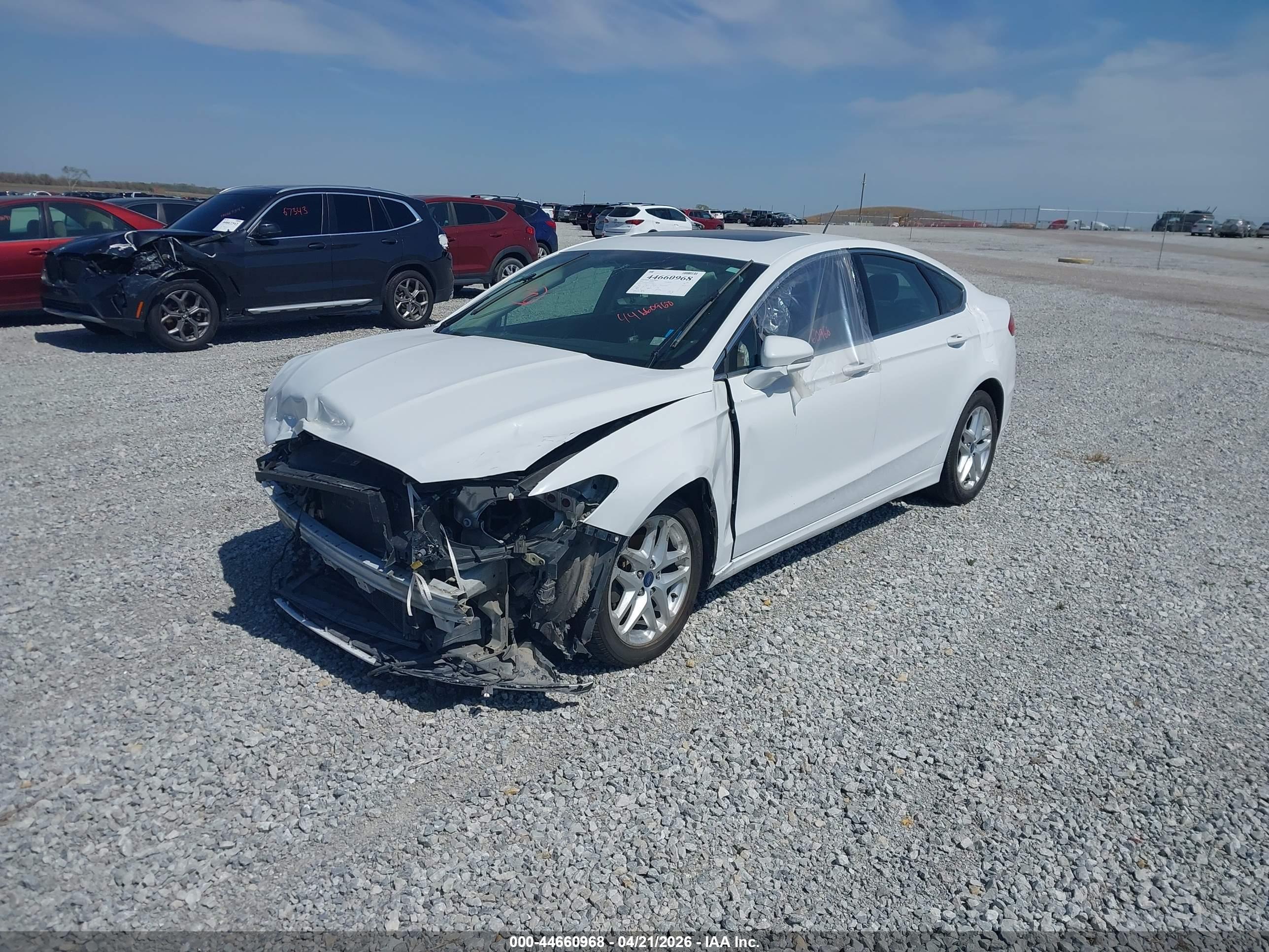 FORD FUSION image 2