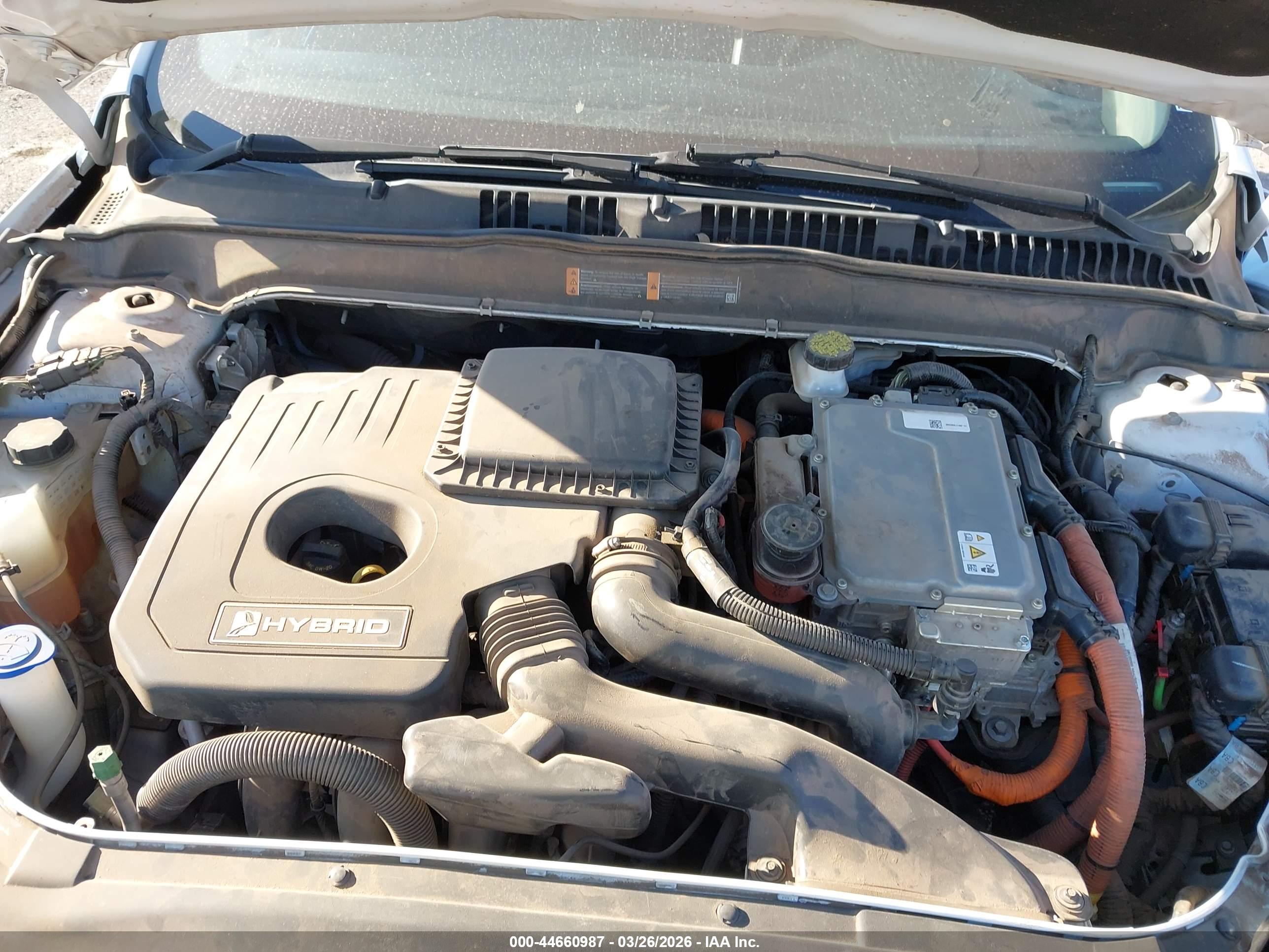 FORD FUSION image 10
