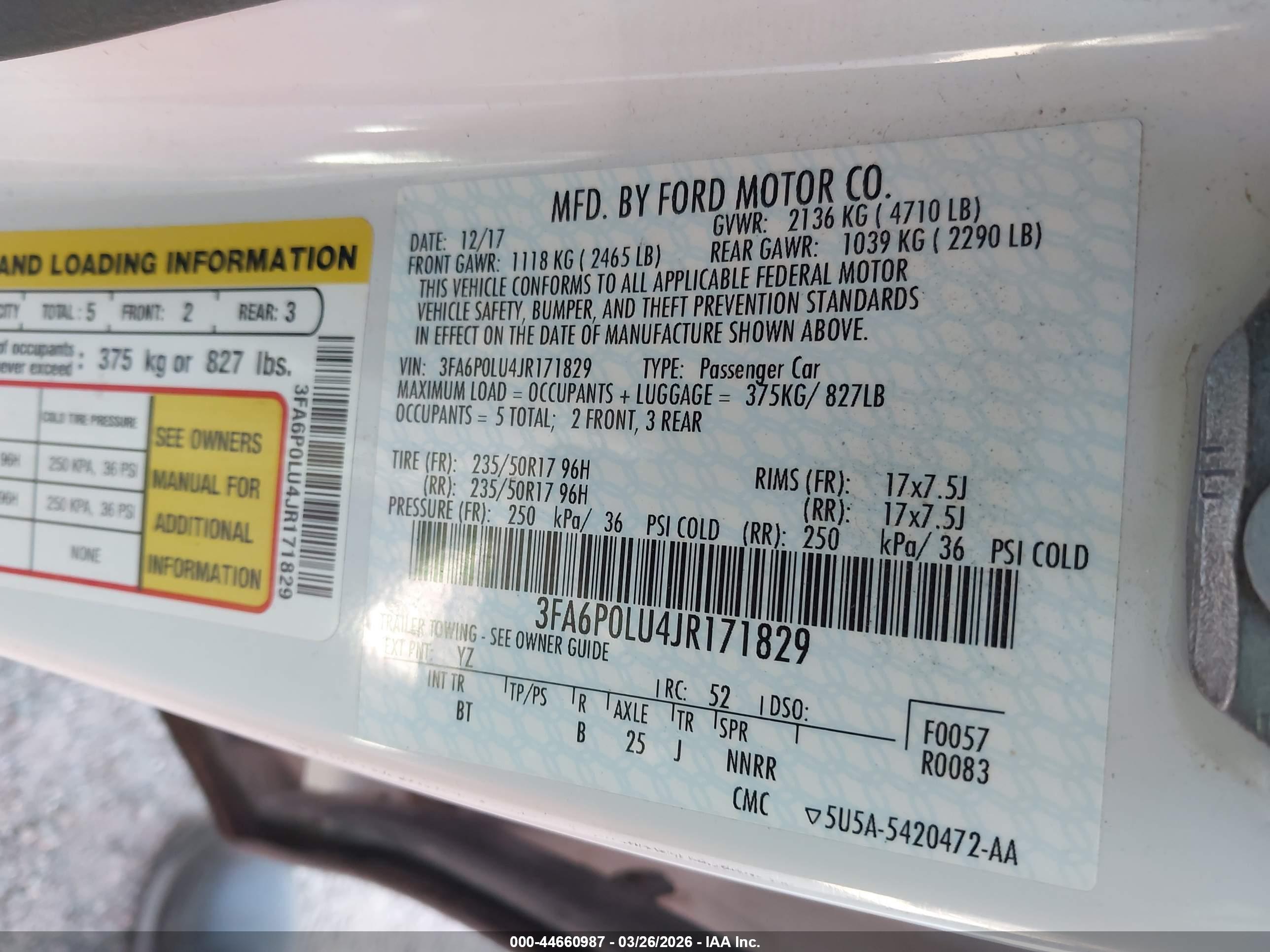 FORD FUSION image 9