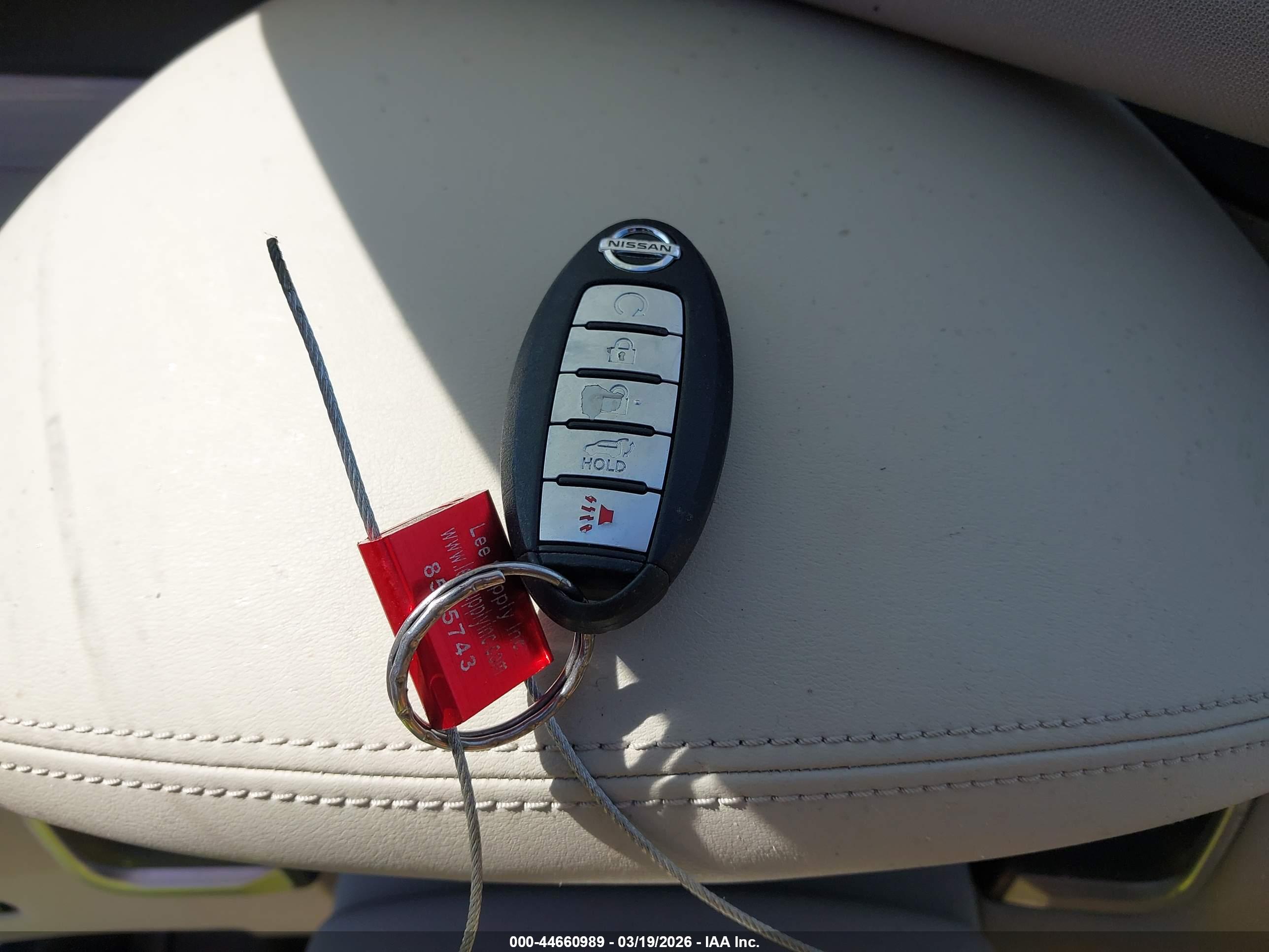 NISSAN MURANO image 11