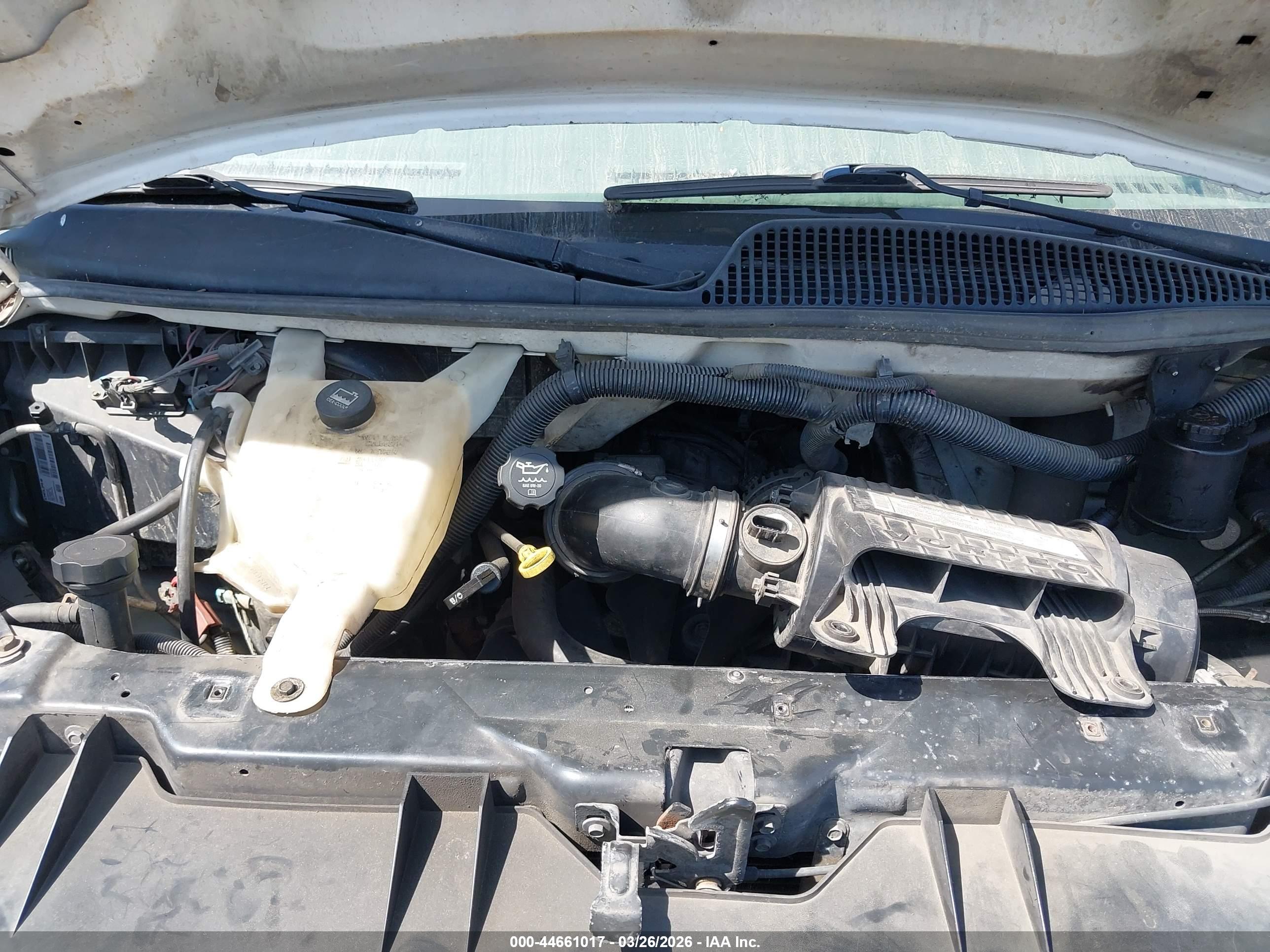 CHEVROLET EXPRESS image 10