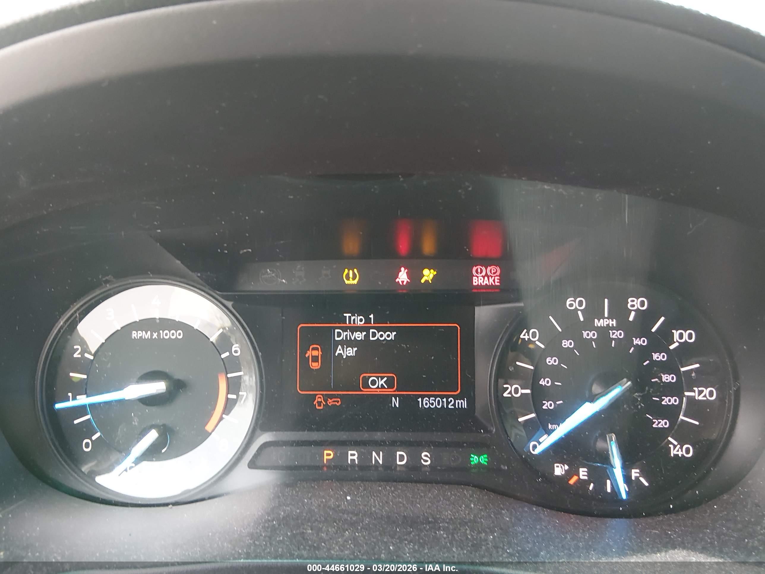 FORD EXPLORER image 7