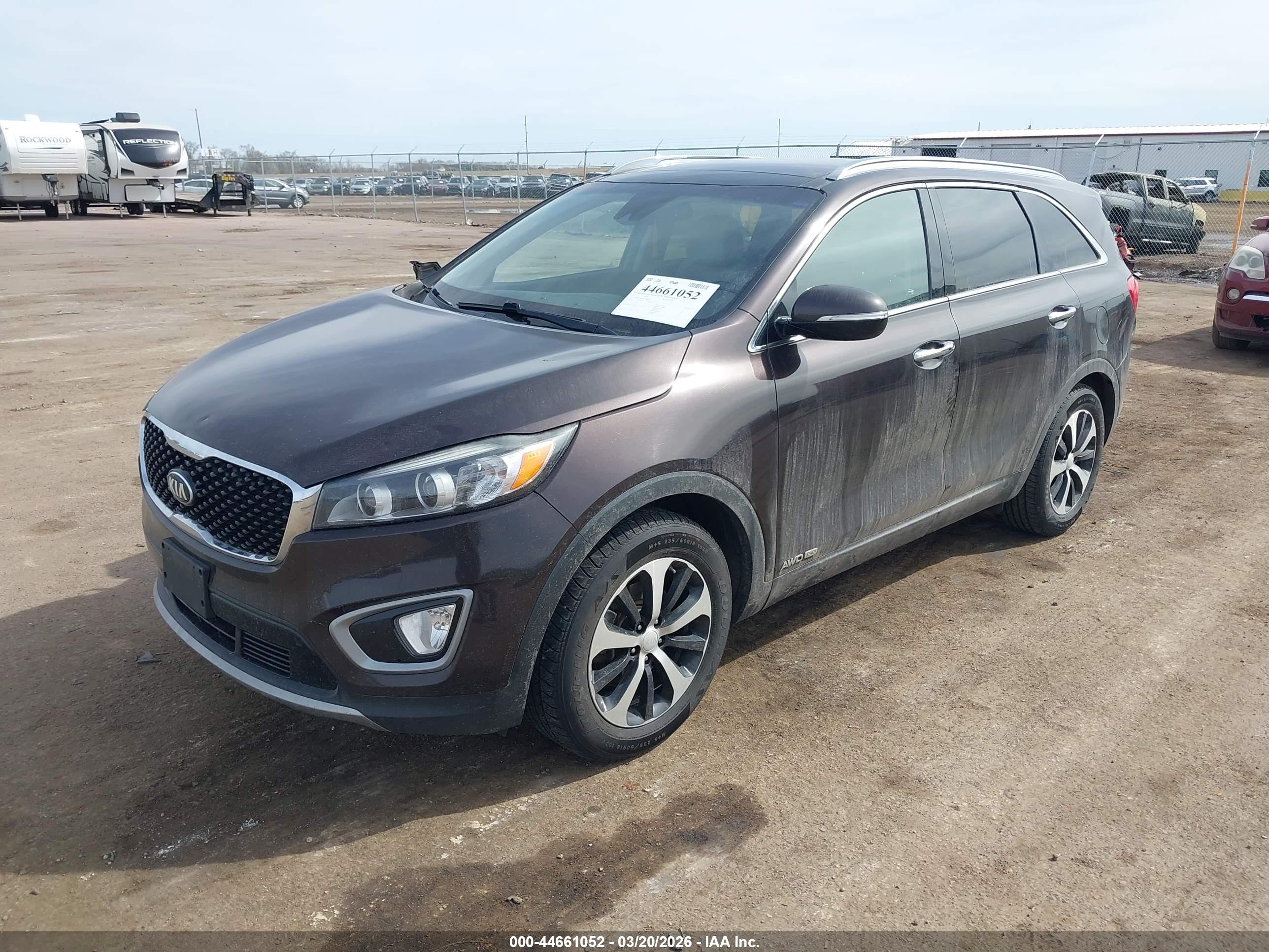 KIA SORENTO image 2