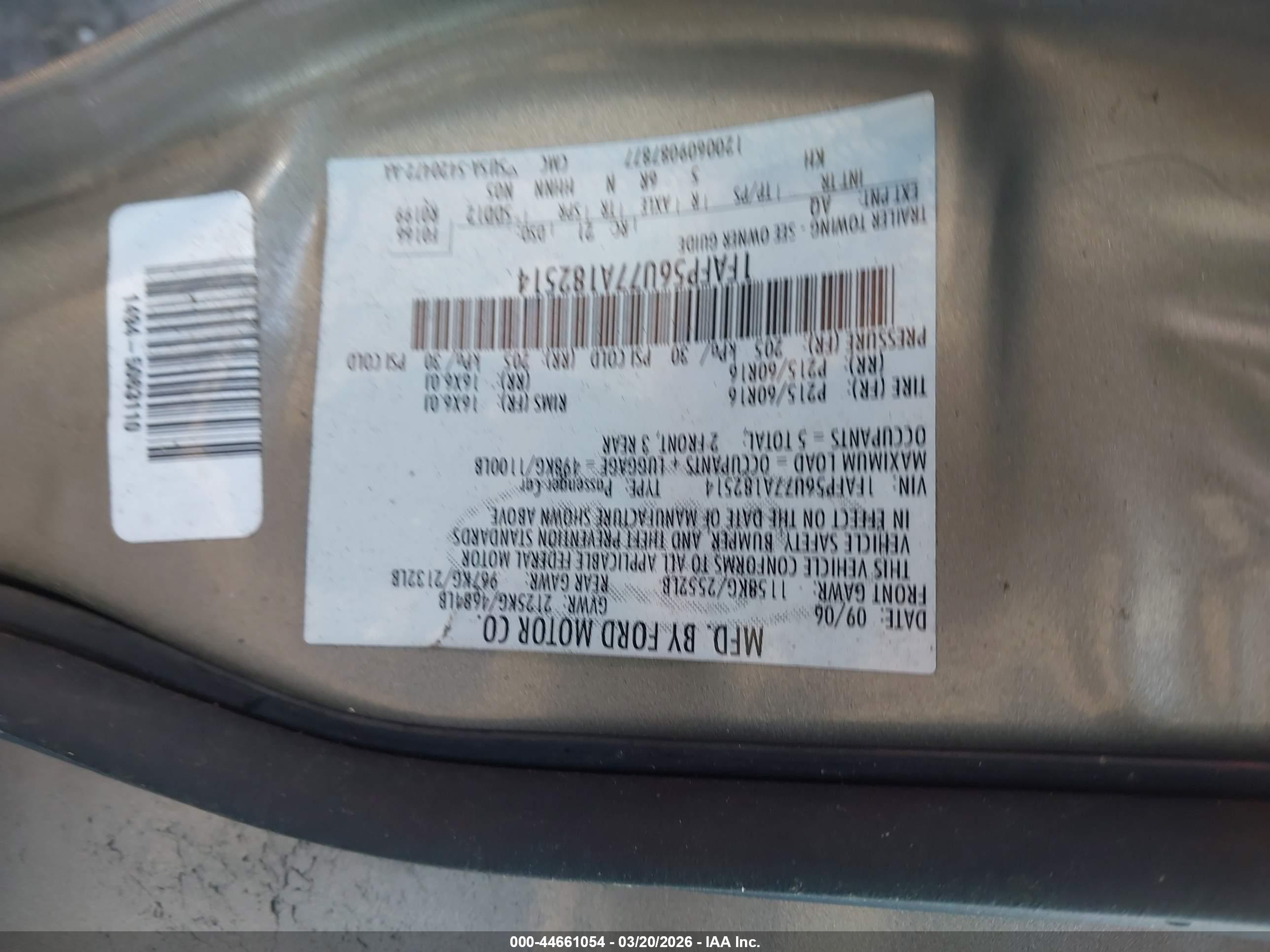 FORD TAURUS image 9