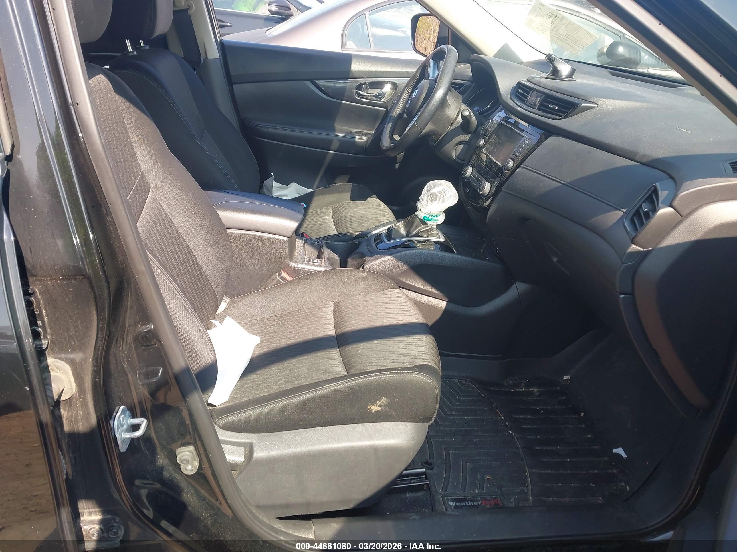 NISSAN ROGUE image 5