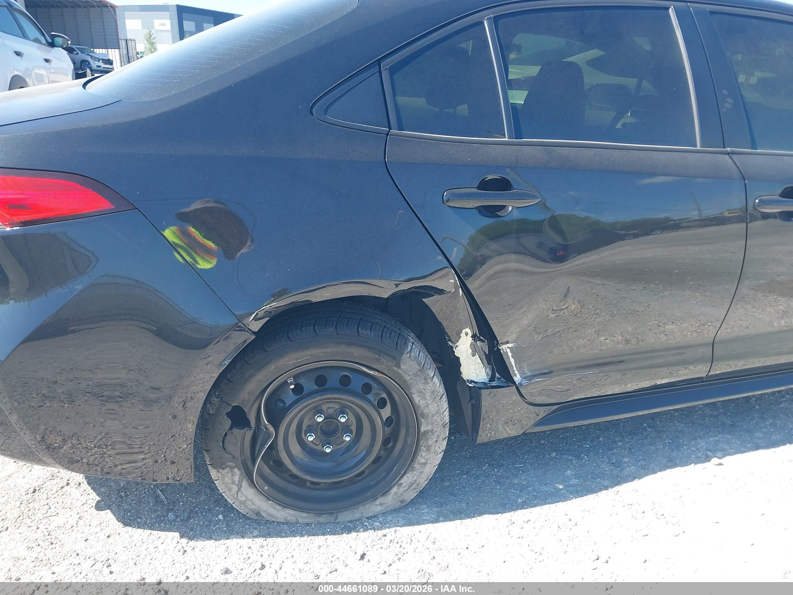 TOYOTA COROLLA image 6