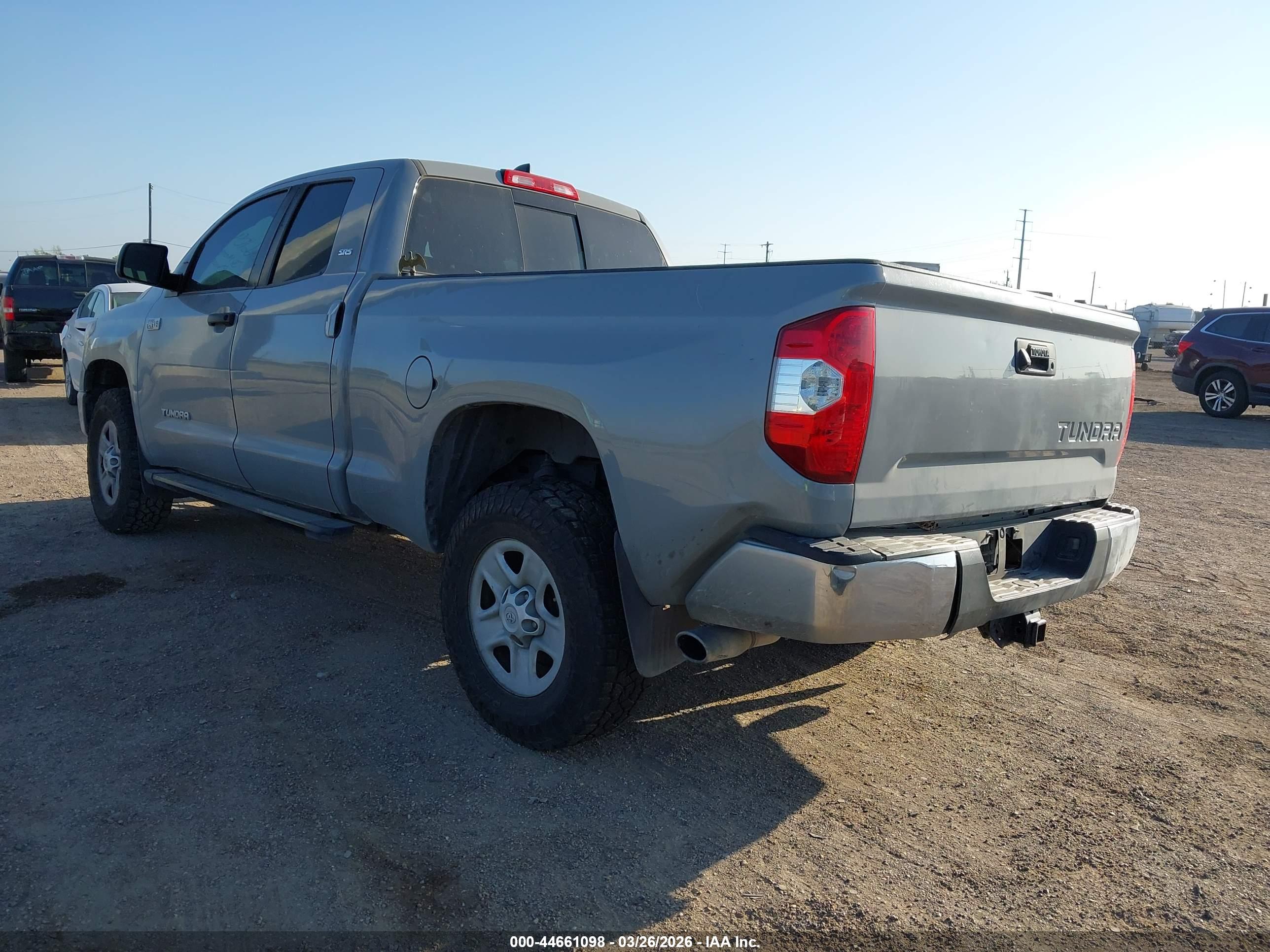 TOYOTA TUNDRA image 3