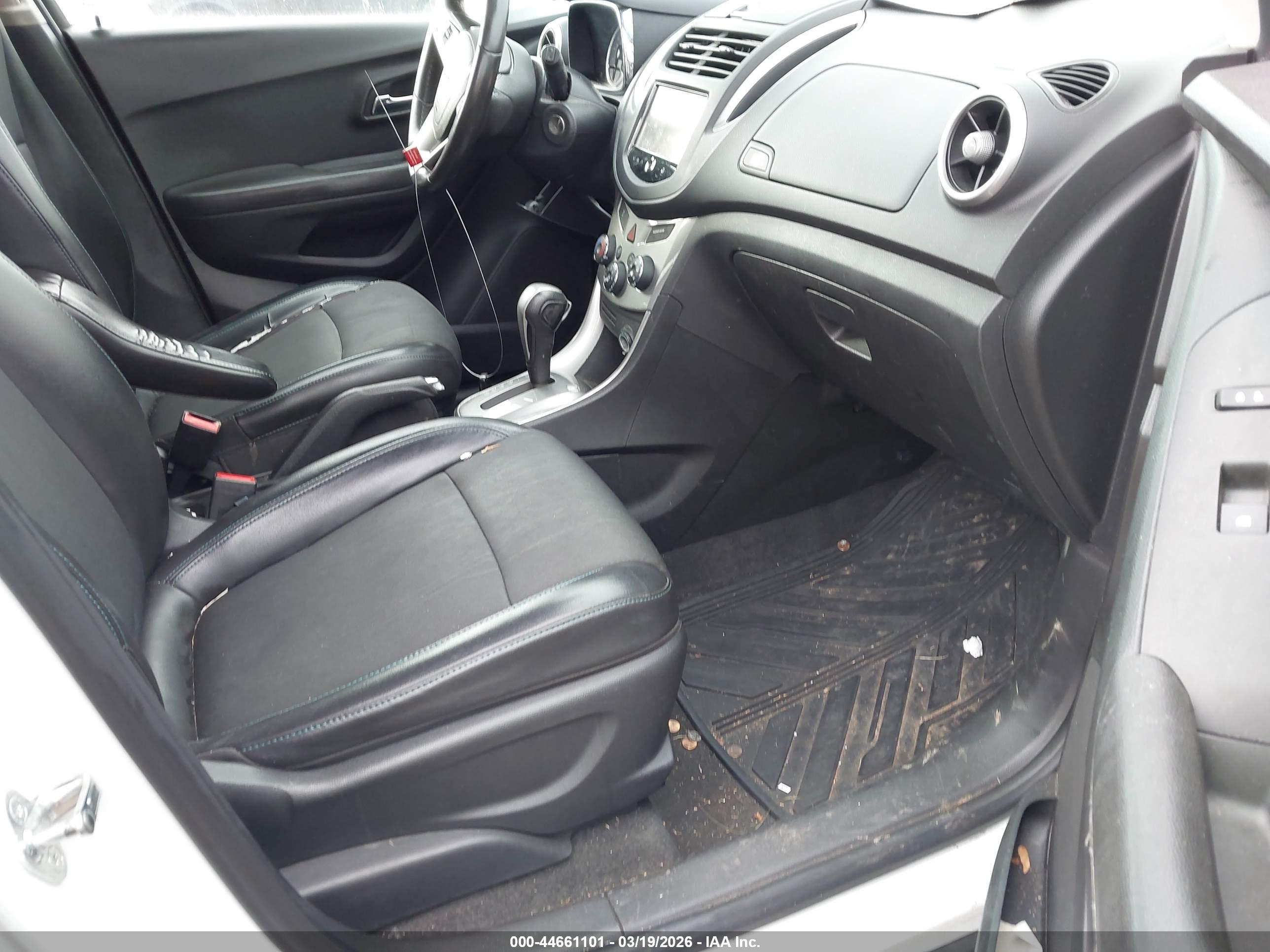 CHEVROLET TRAX image 5