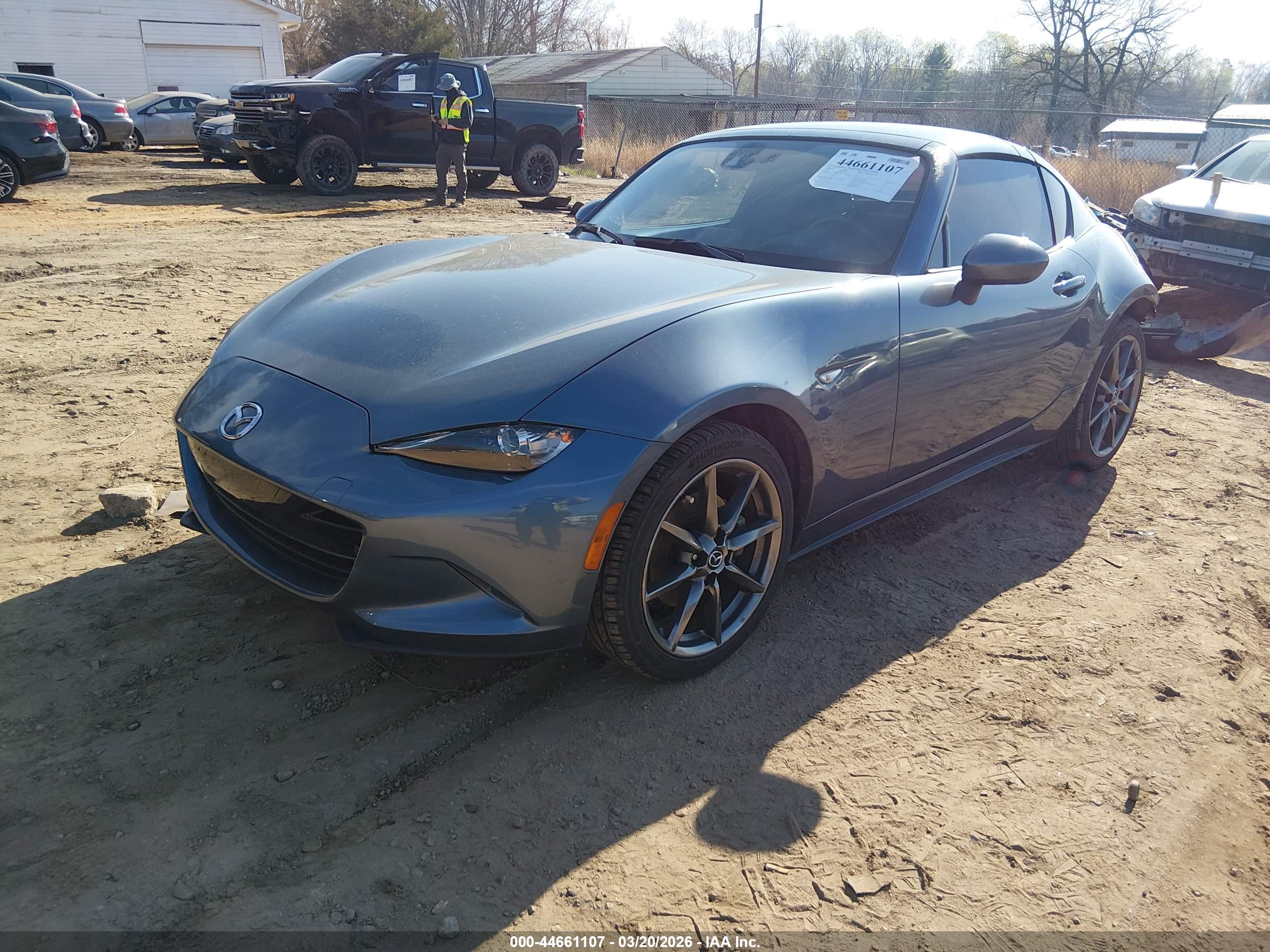 MAZDA MX-5 image 2