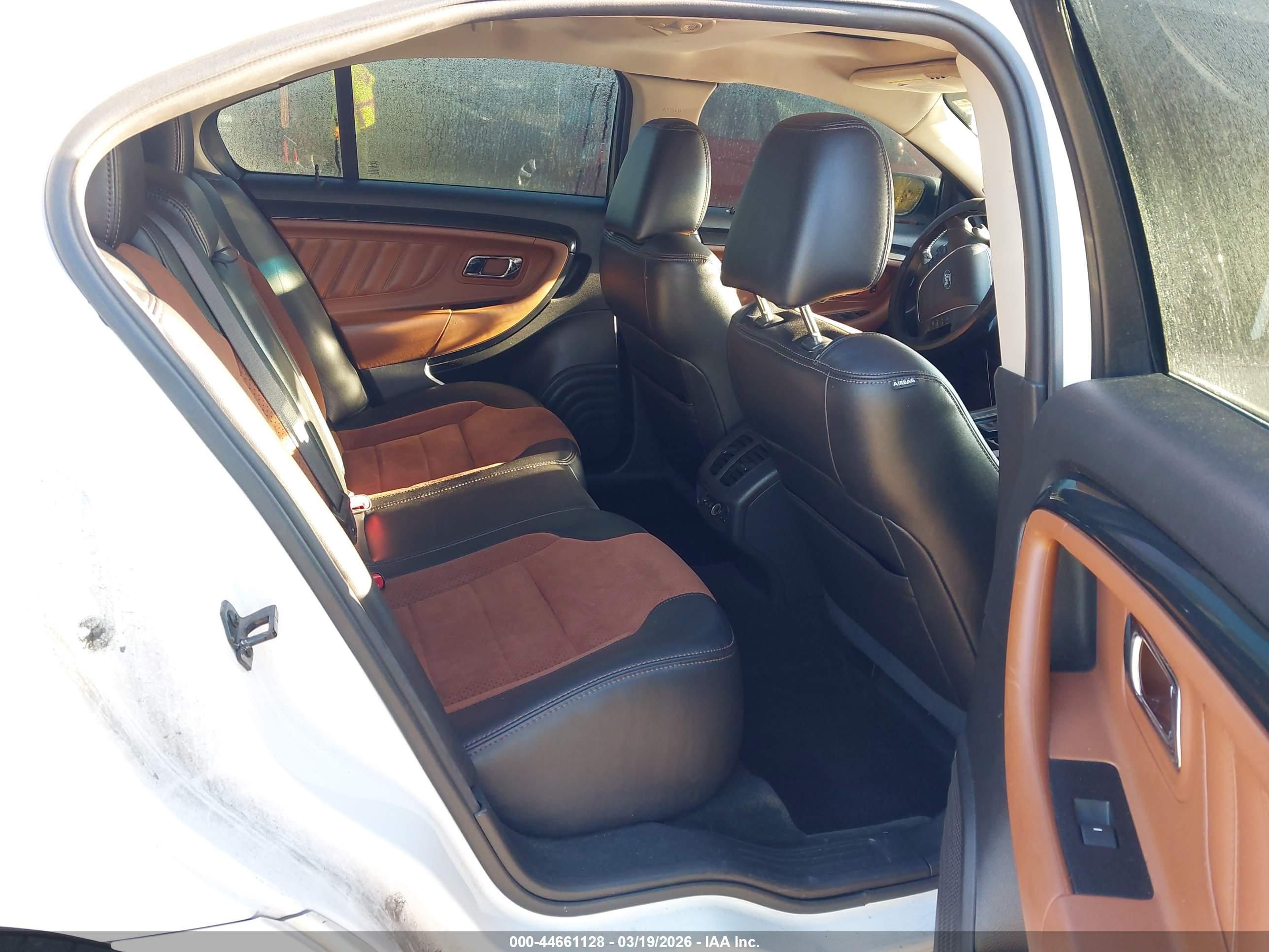 FORD TAURUS image 8