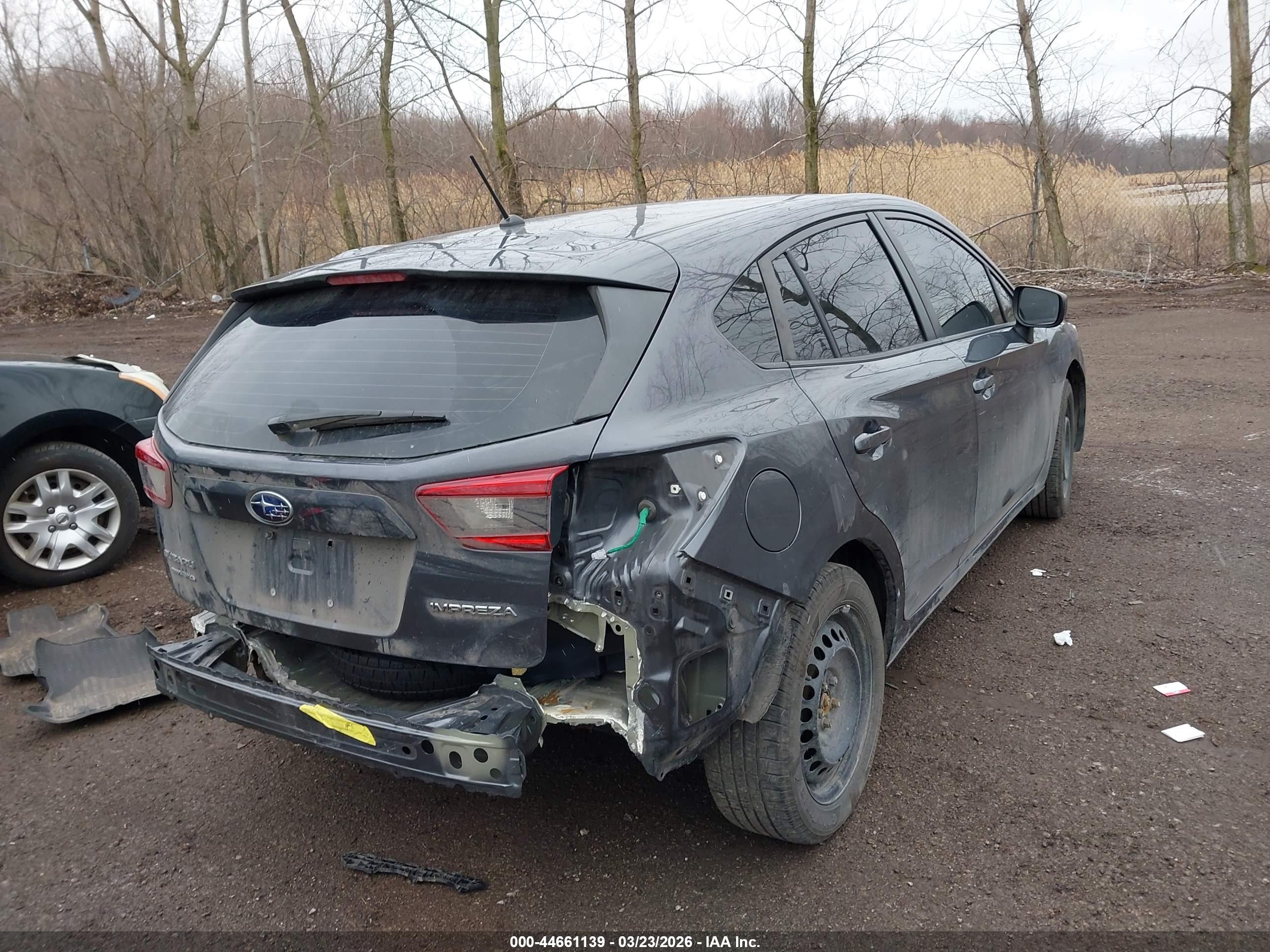 SUBARU IMPREZA image 4