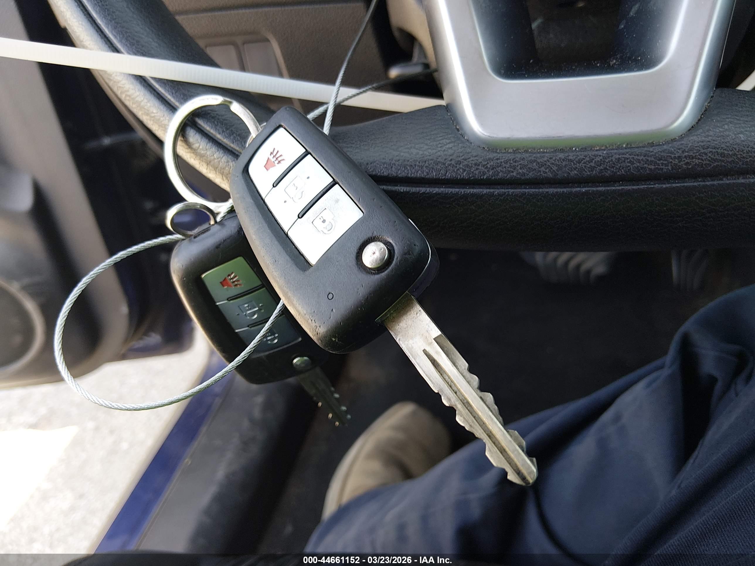 NISSAN ROGUE image 11