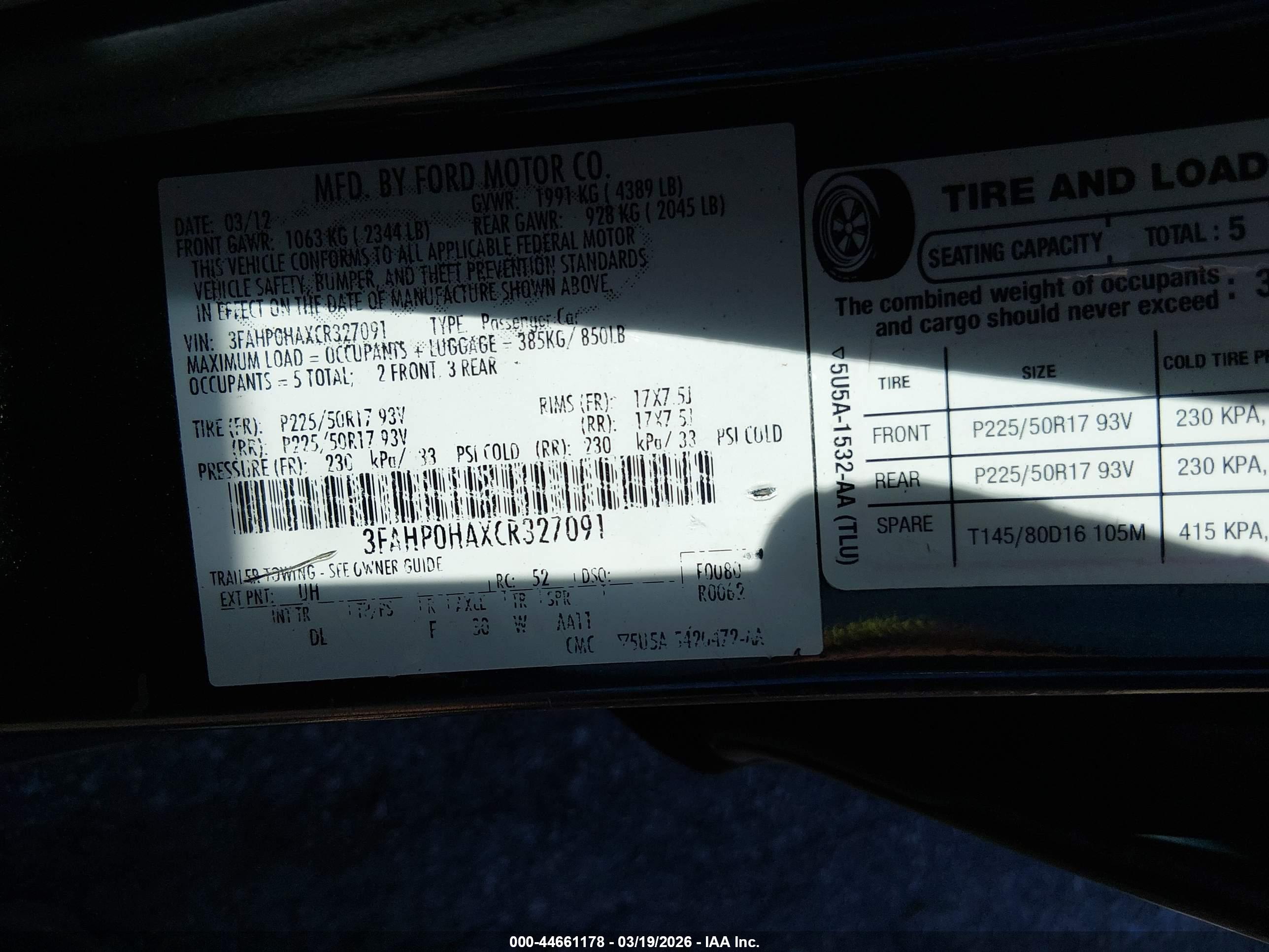 FORD FUSION image 9