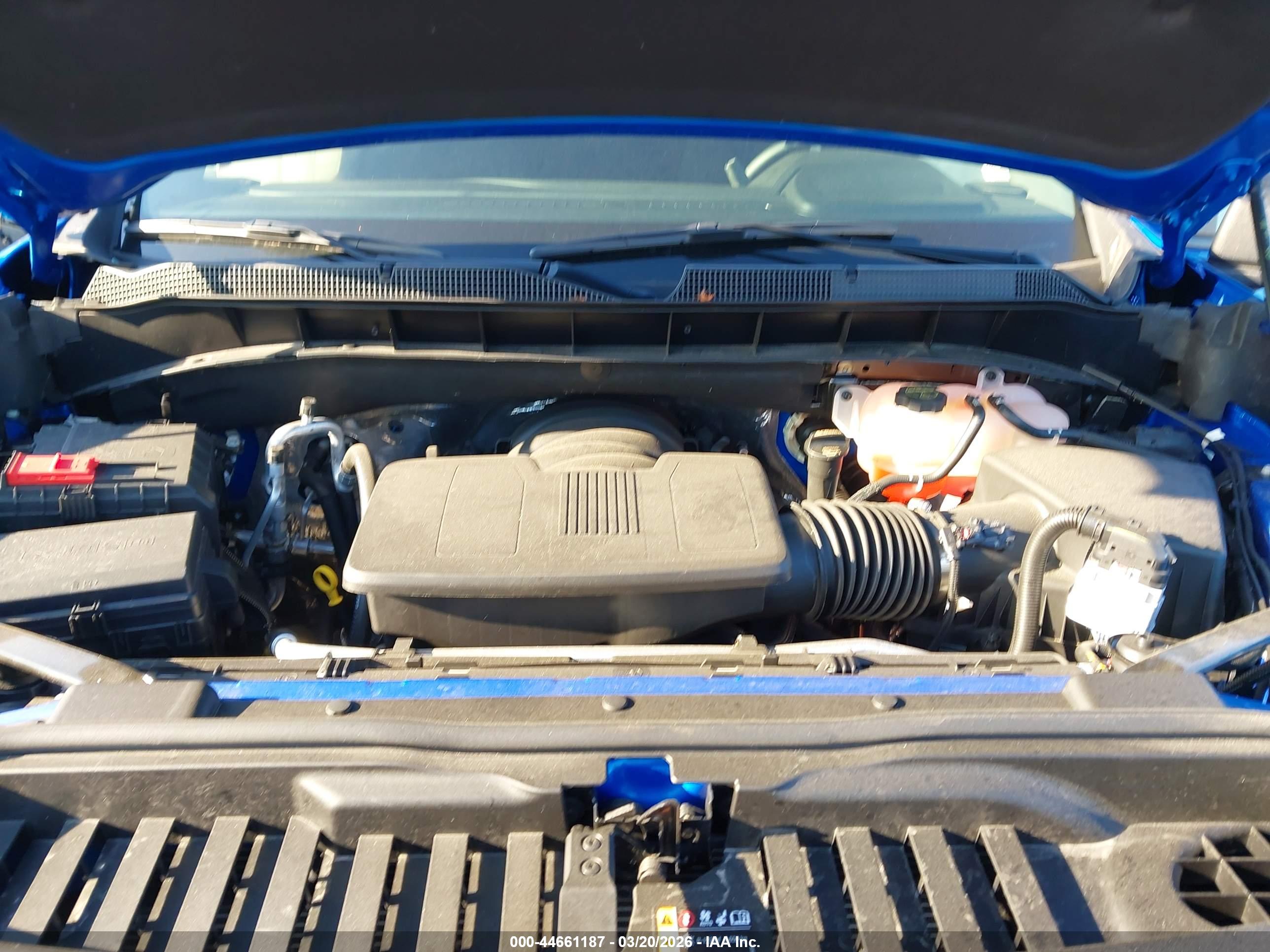 CHEVROLET SILVERADO image 10