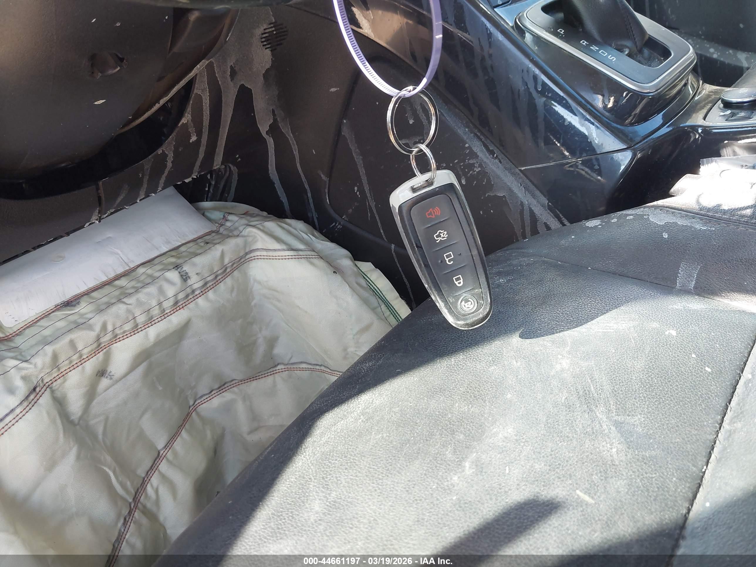 FORD ESCAPE image 11