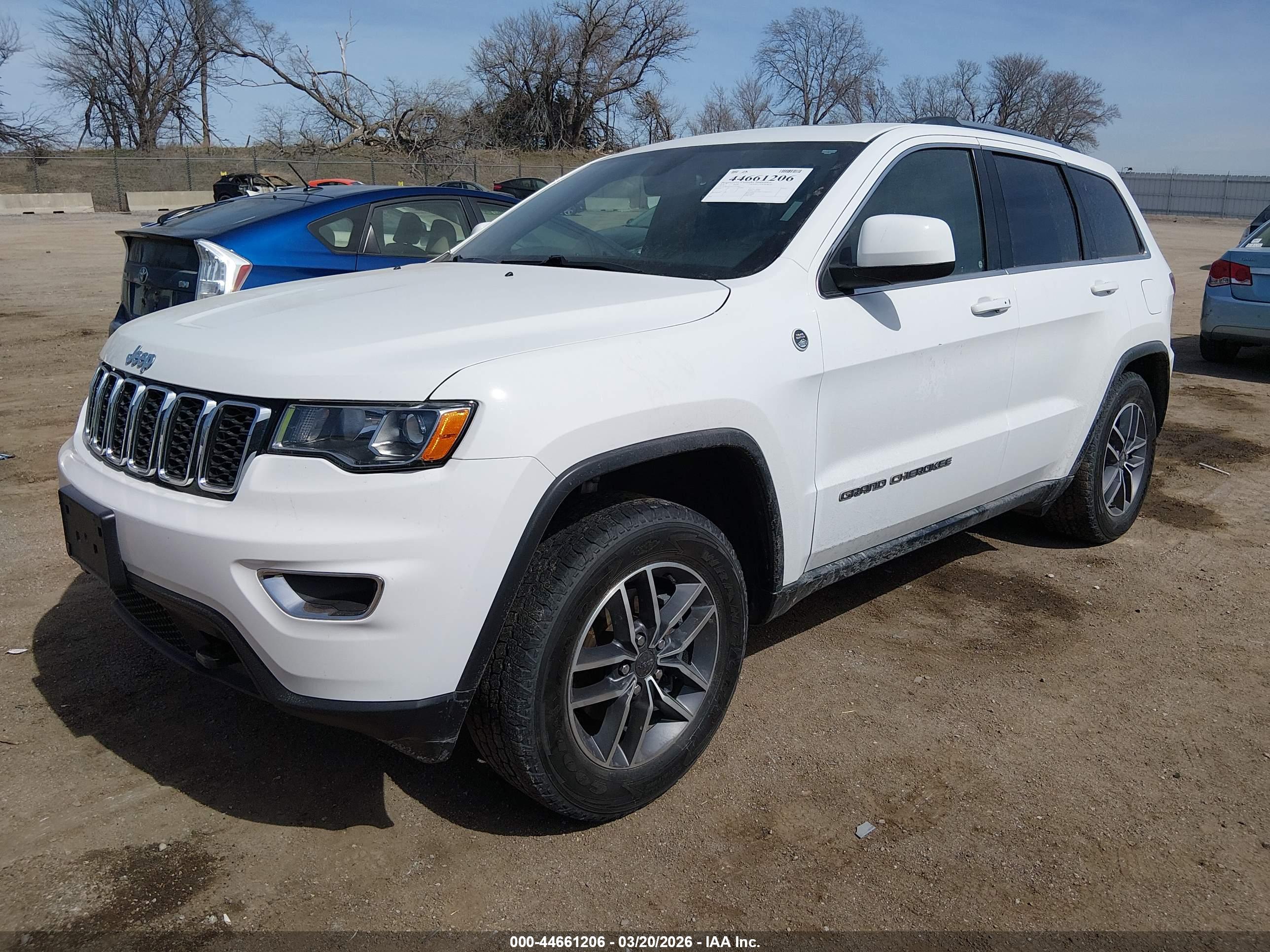 JEEP GRAND image 2