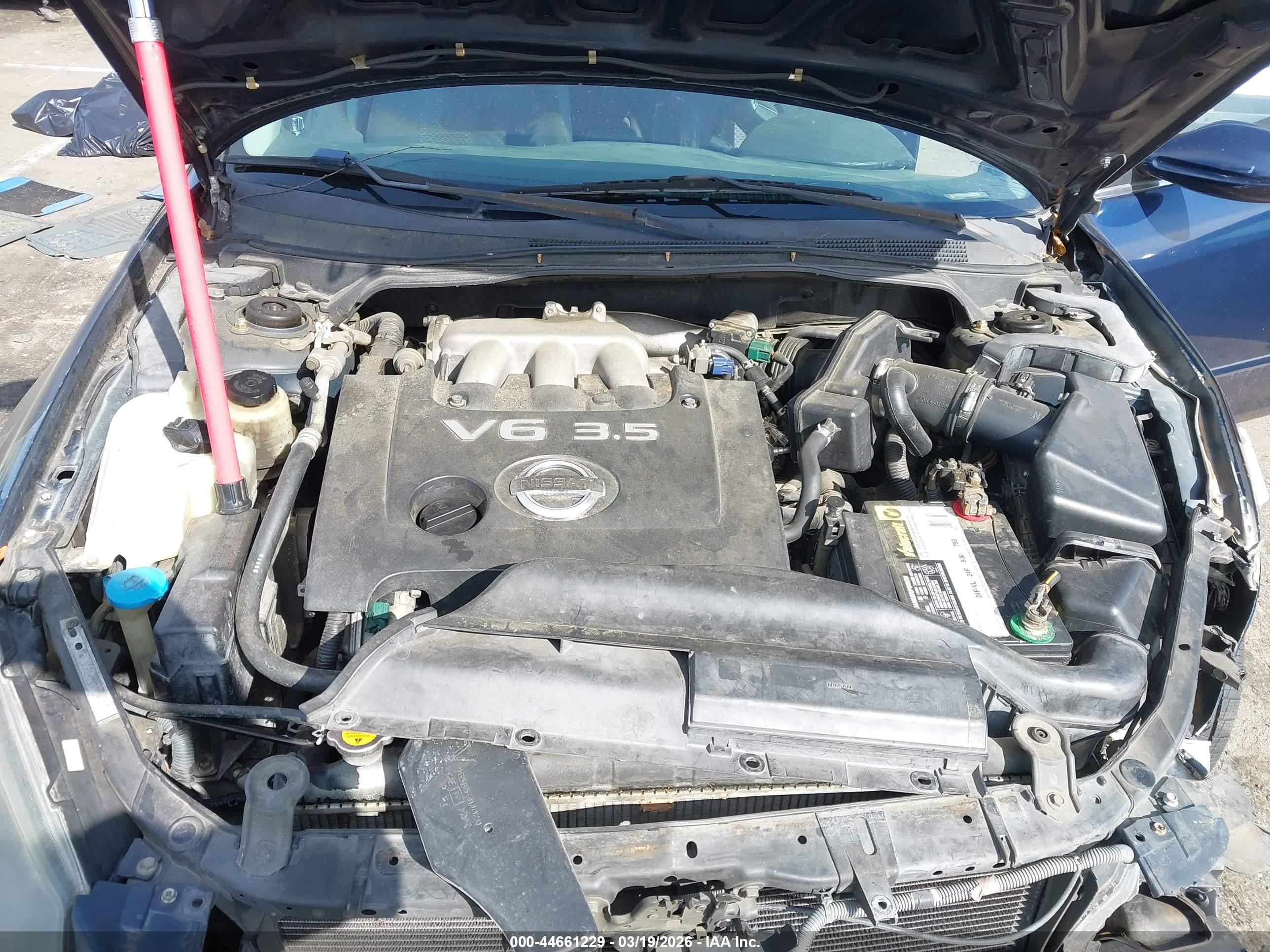 NISSAN ALTIMA image 10