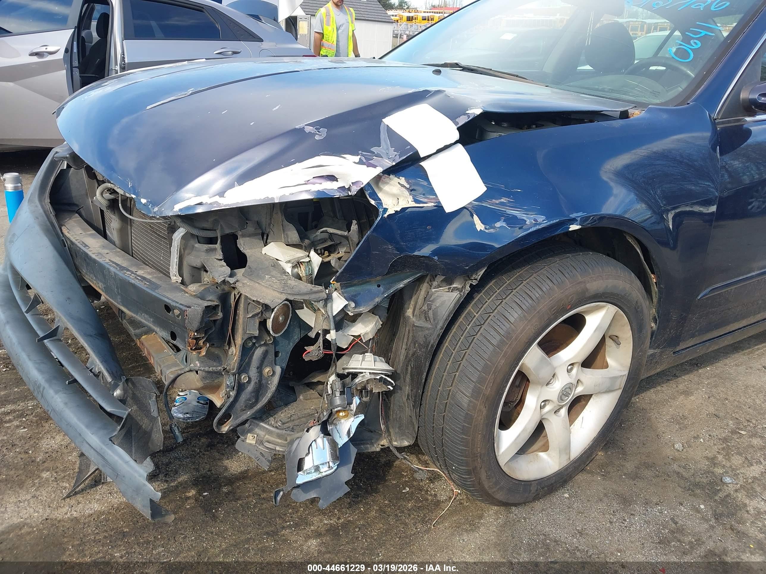 NISSAN ALTIMA image 6
