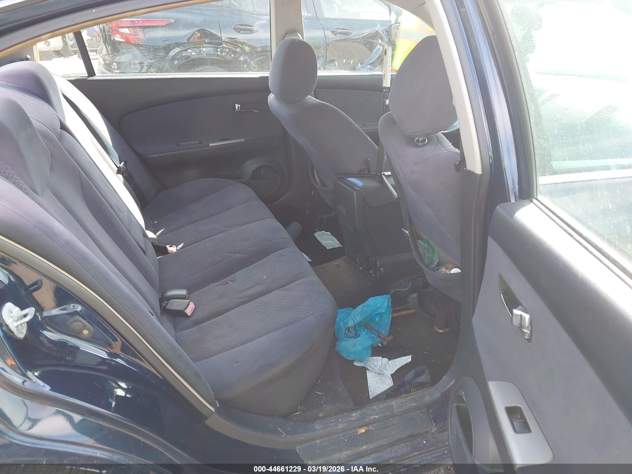 NISSAN ALTIMA image 8
