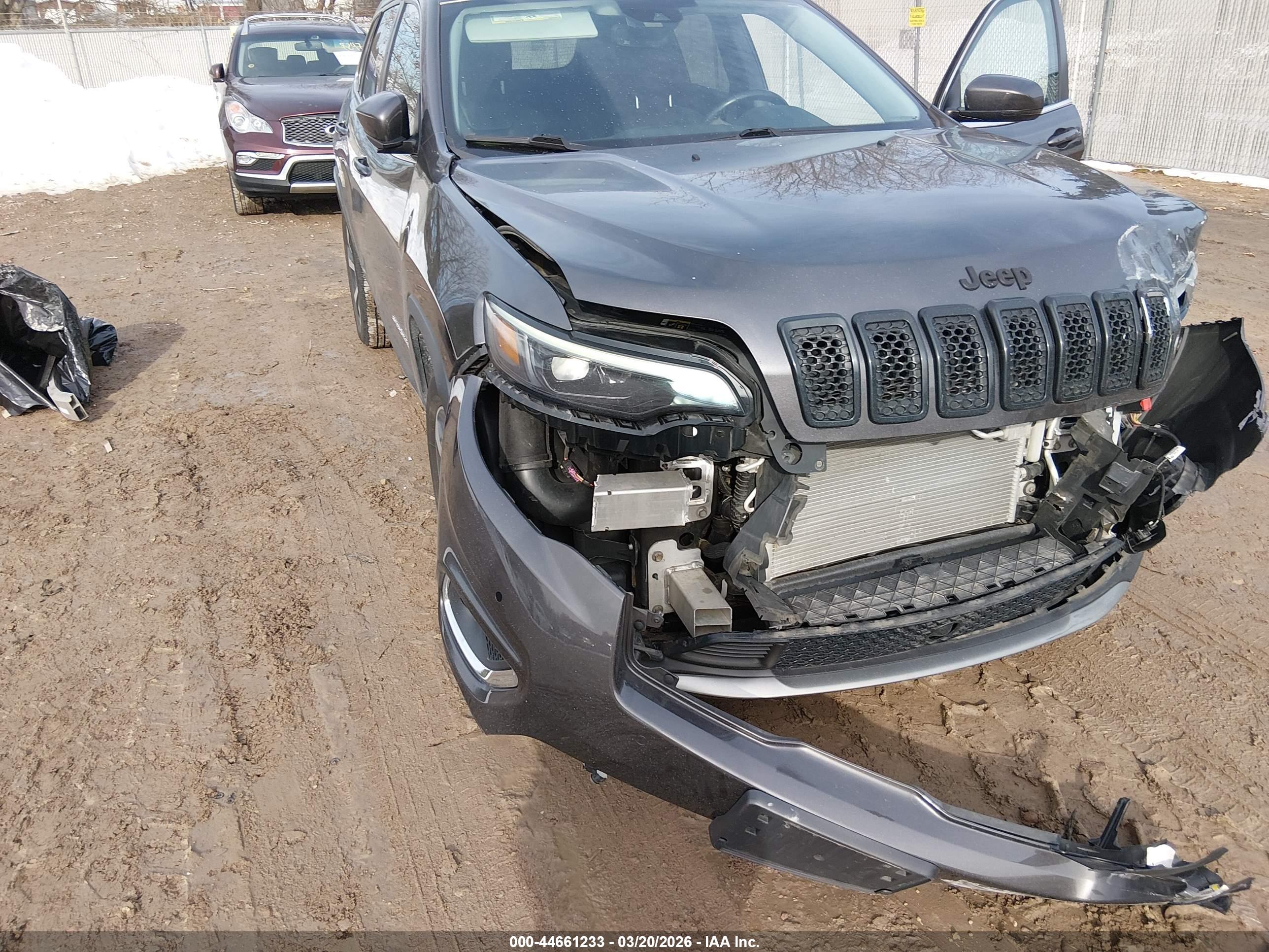 JEEP CHEROKEE image 6