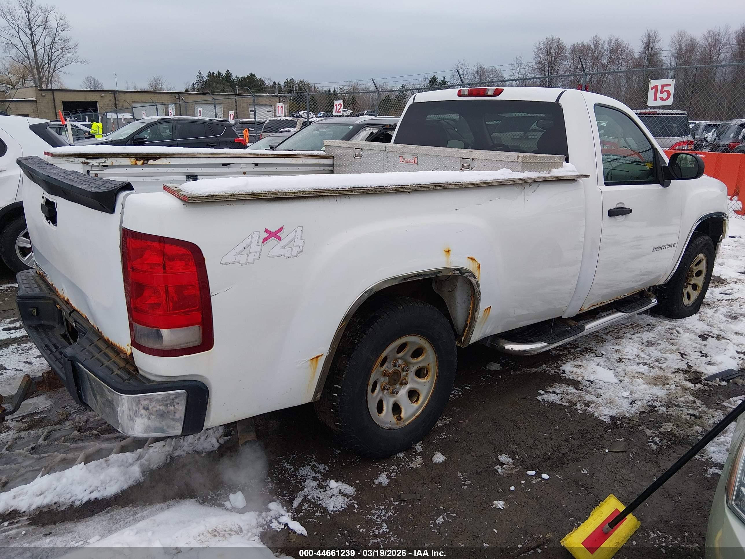 GMC SIERRA image 4