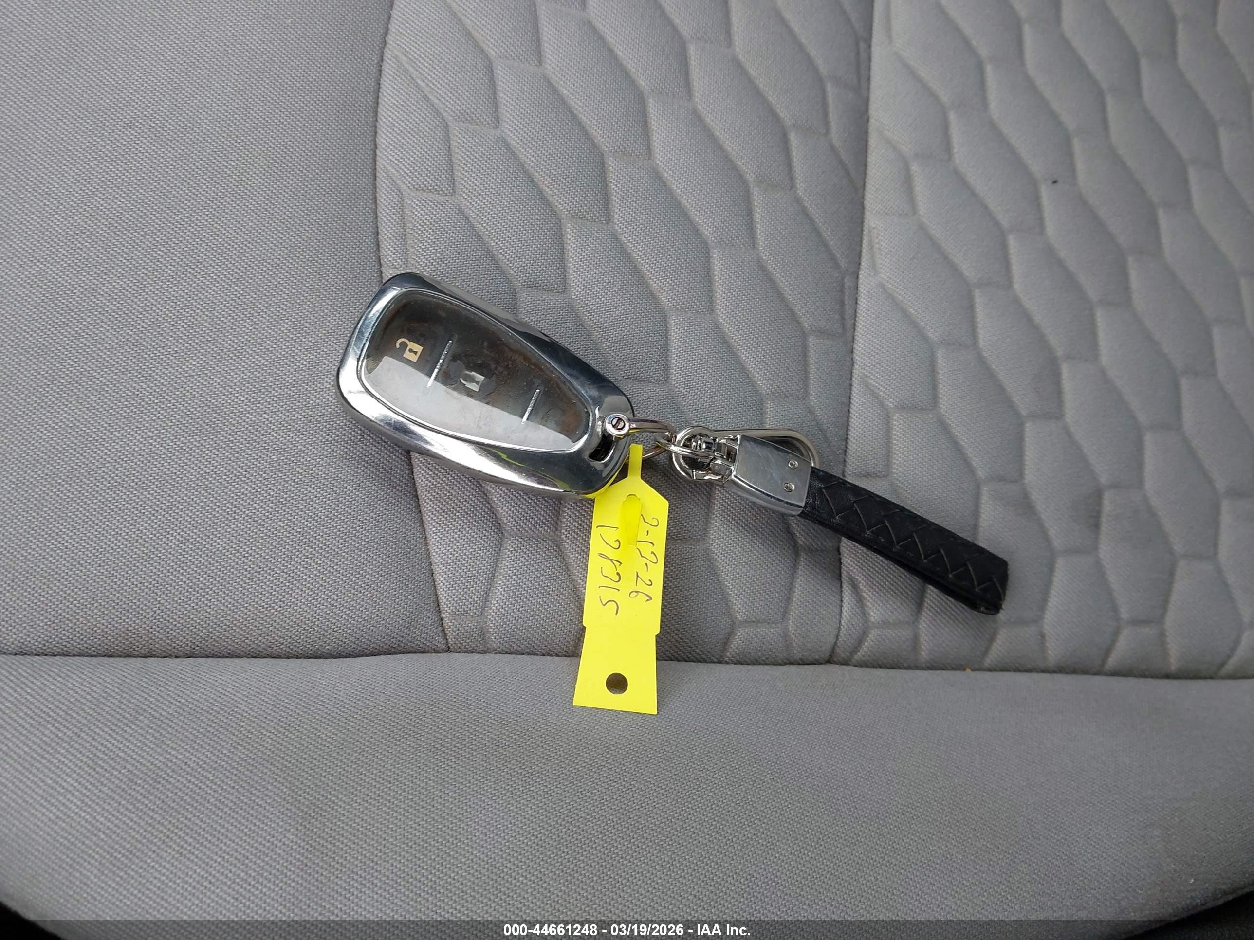 CHEVROLET EQUINOX image 11