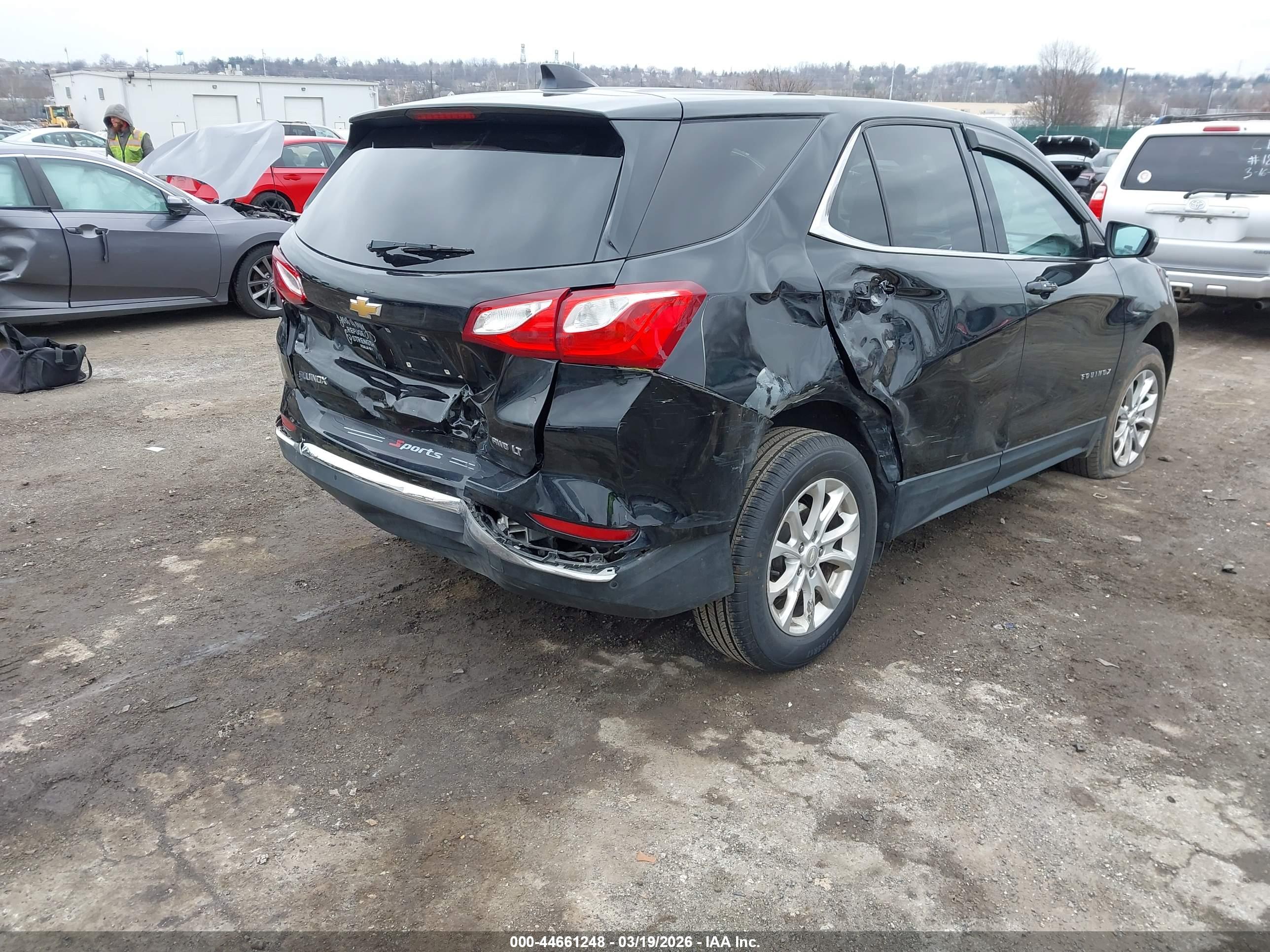 CHEVROLET EQUINOX image 4