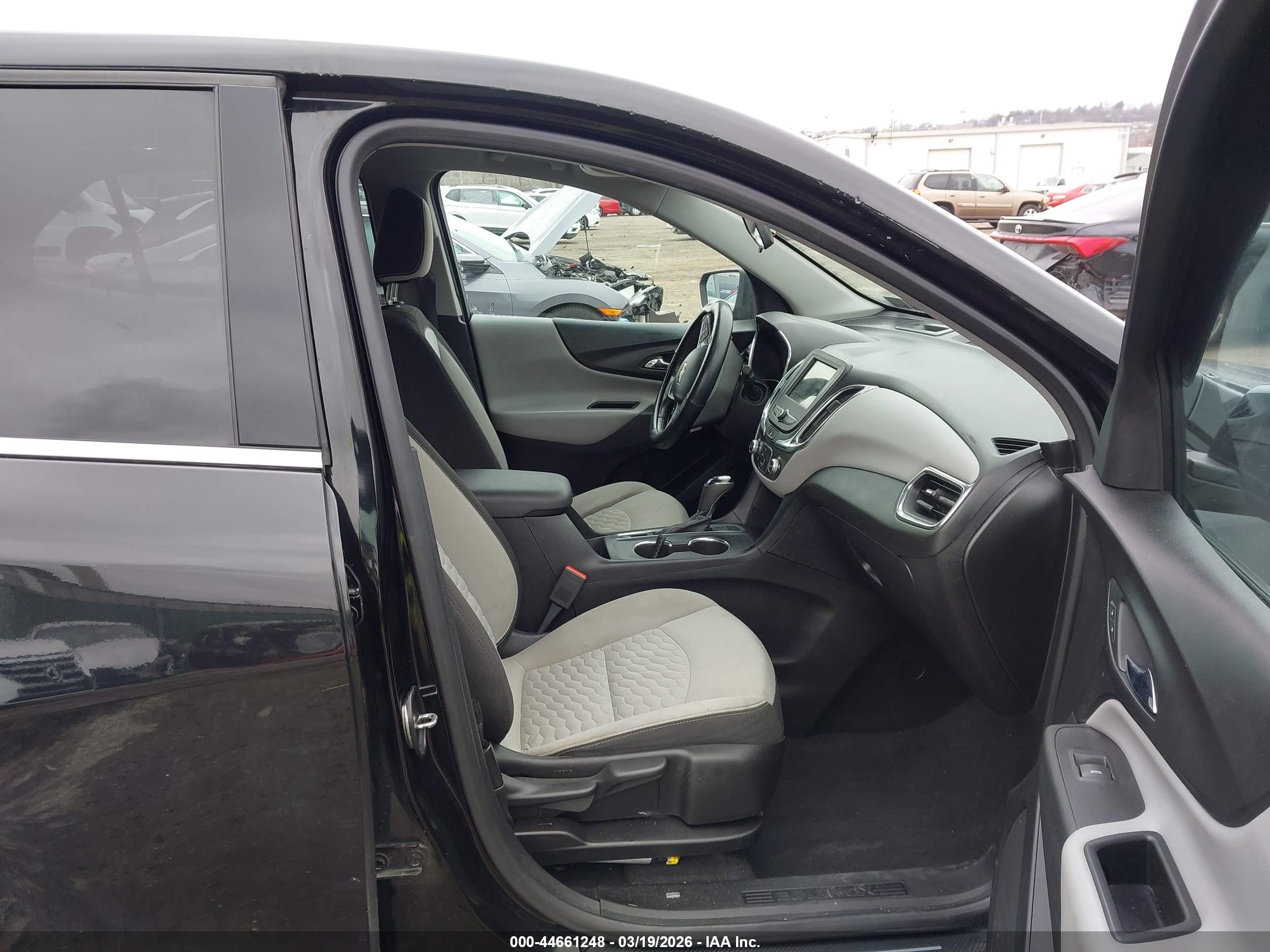 CHEVROLET EQUINOX image 5