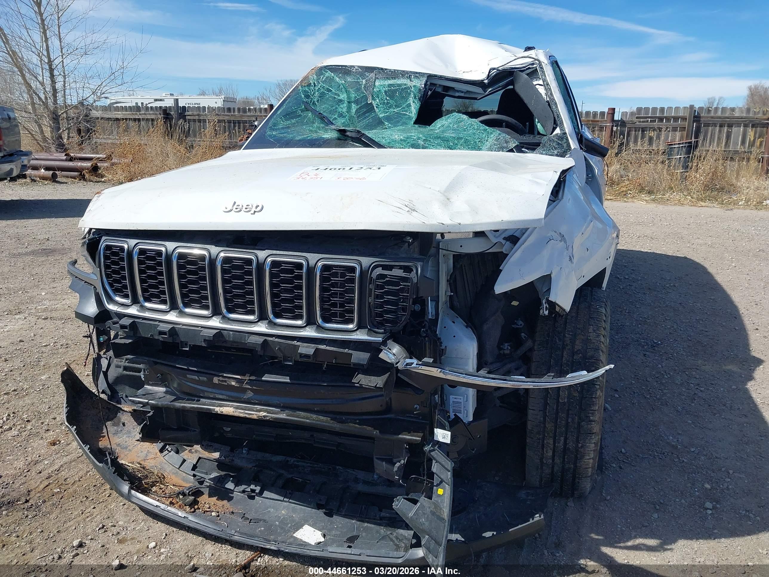 JEEP GRAND image 6