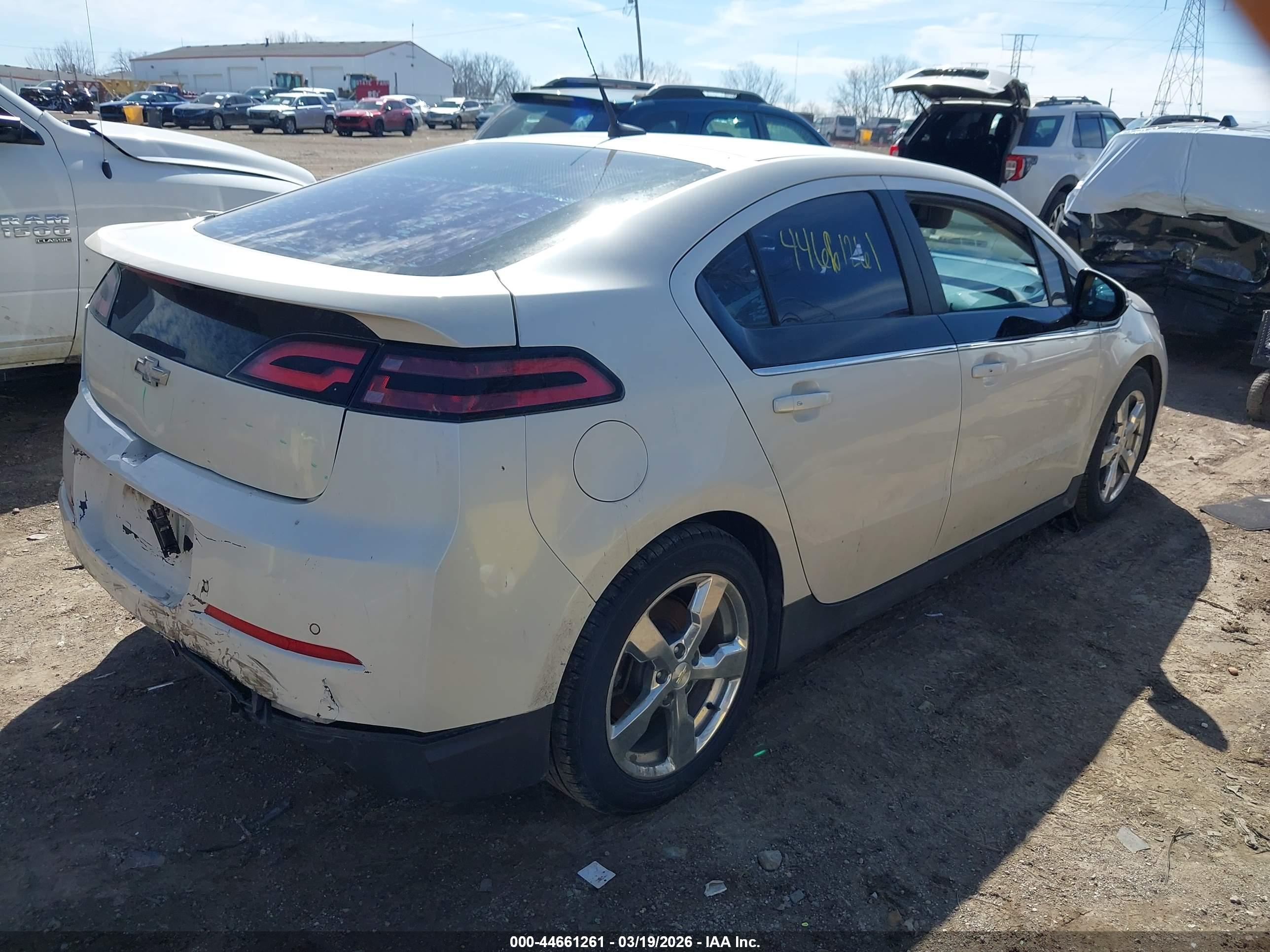 CHEVROLET VOLT image 4