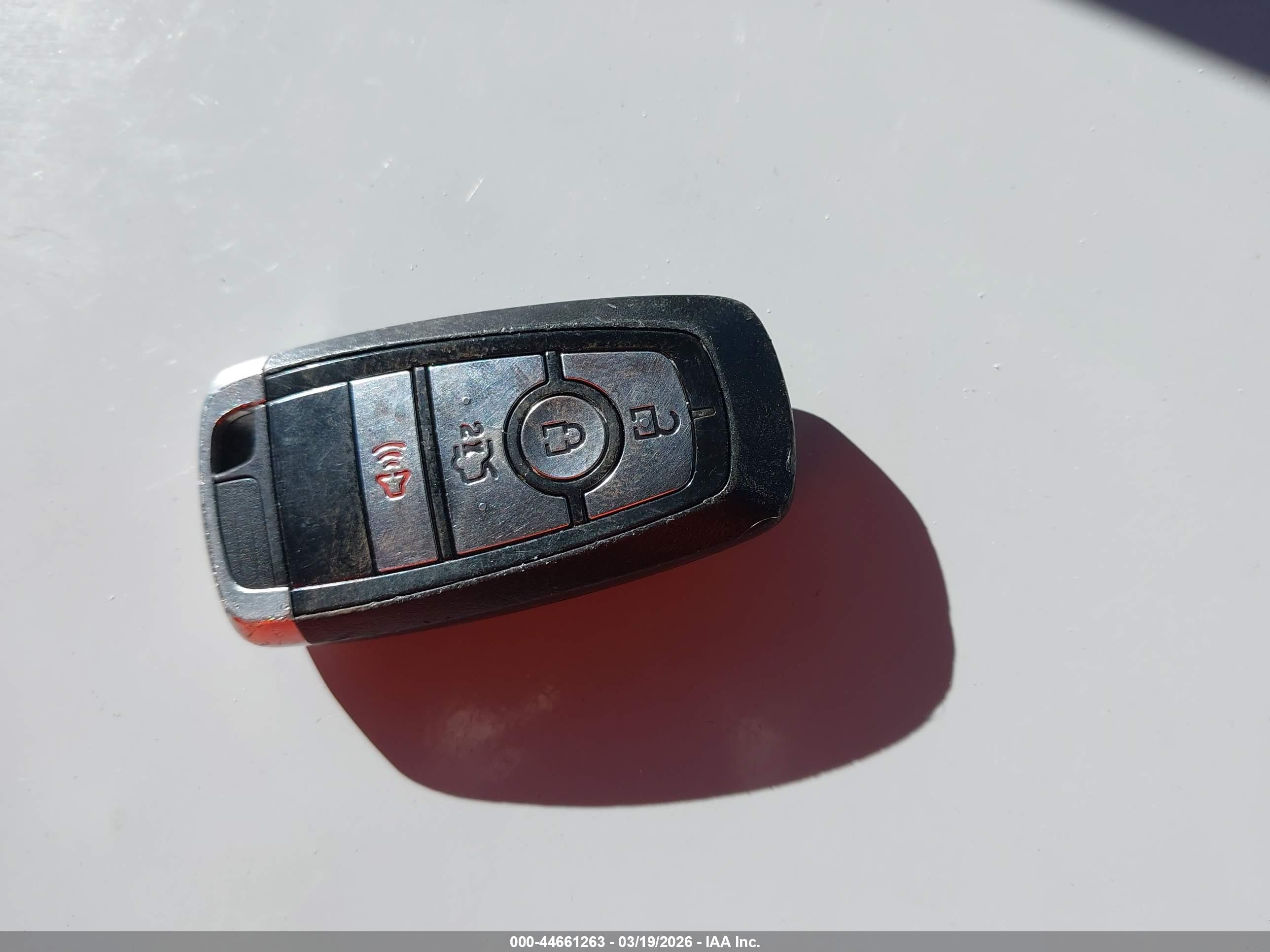 FORD FUSION image 11