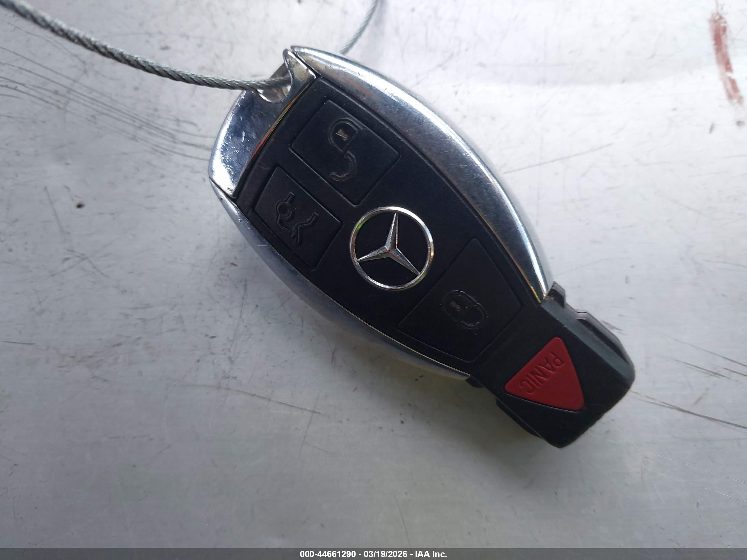 MERCEDES-BENZ C image 11
