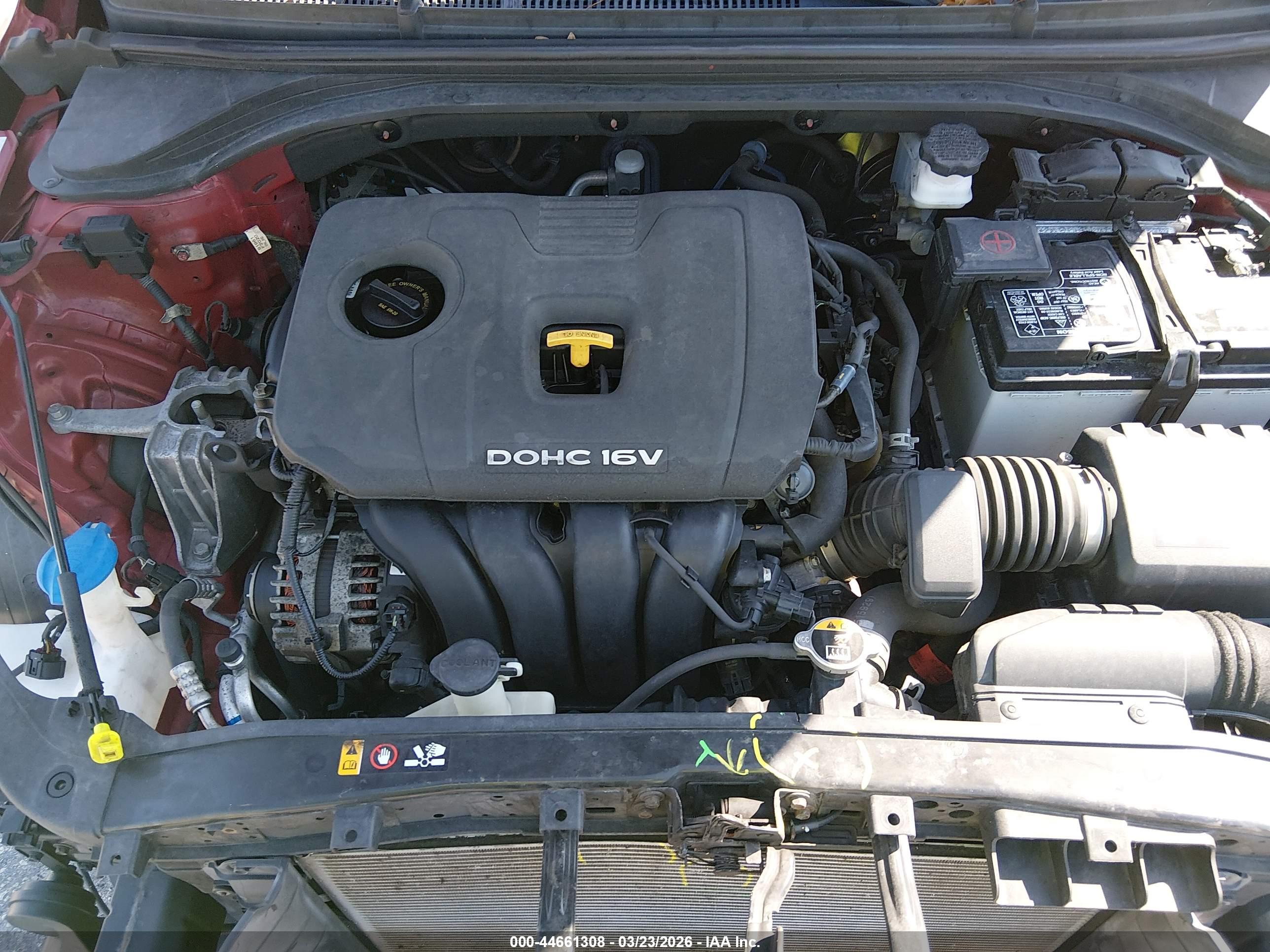 HYUNDAI ELANTRA image 10