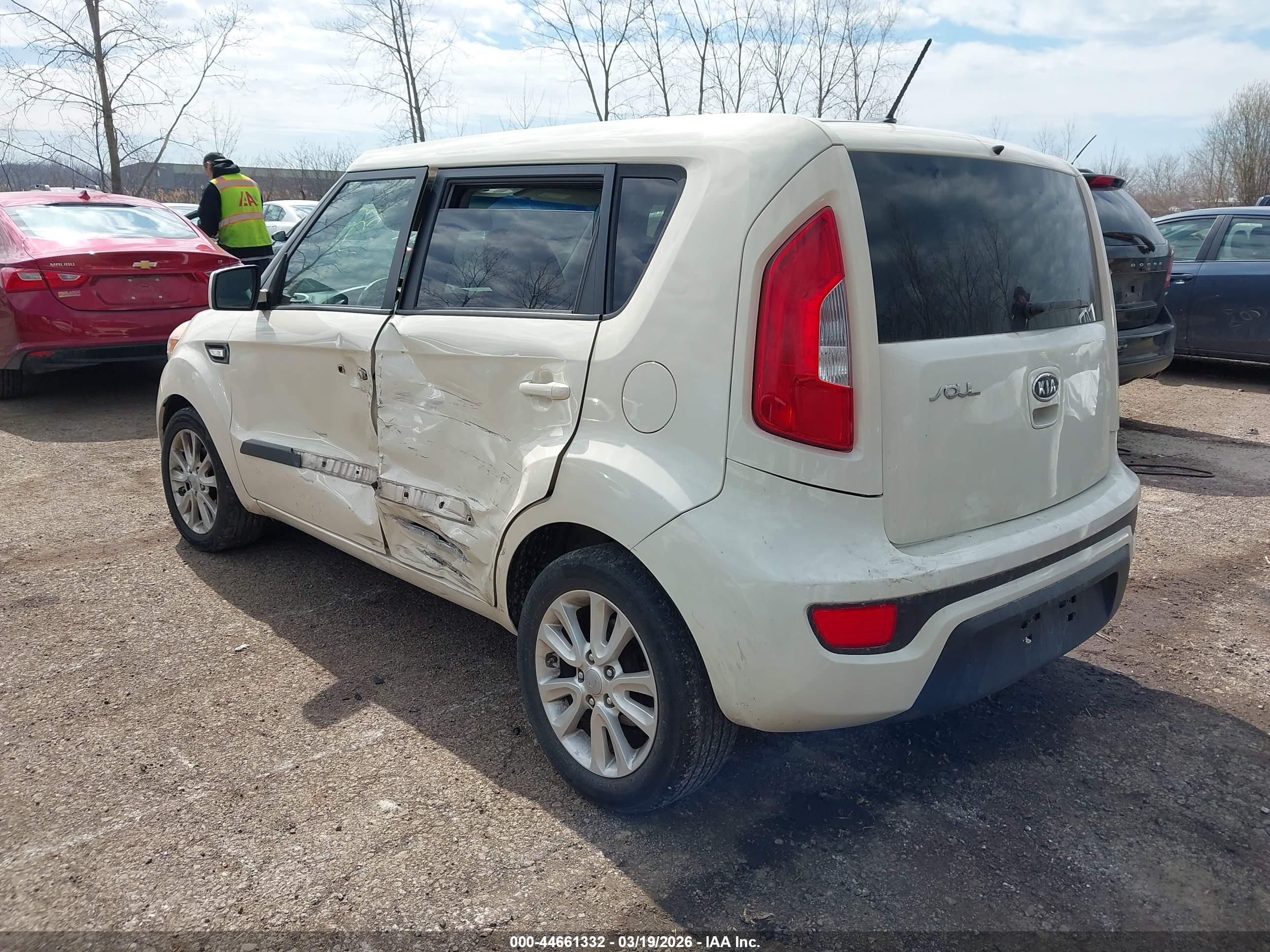 KIA SOUL image 3